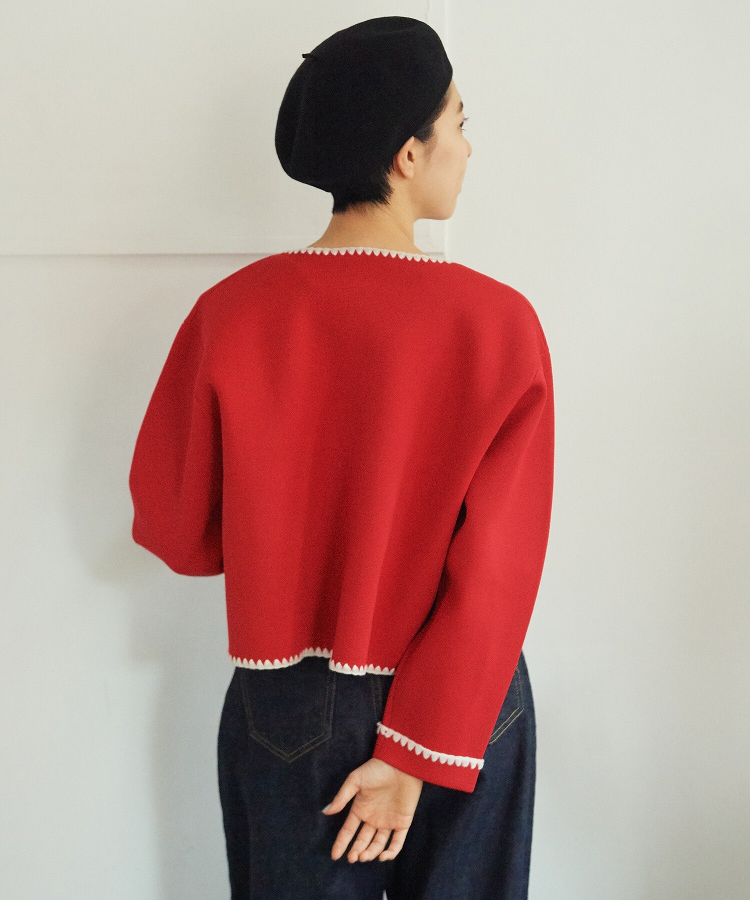 希少品 Lily Poem 赤色 カーディガン 立体 鍵編み 刺繍袖丈約53cm 