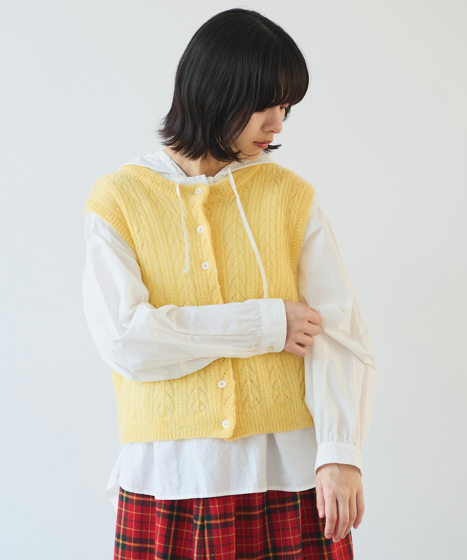 AMBIDEX Store 〇 ふわふわ 透かし編み ニットベスト(F アオ): bulle