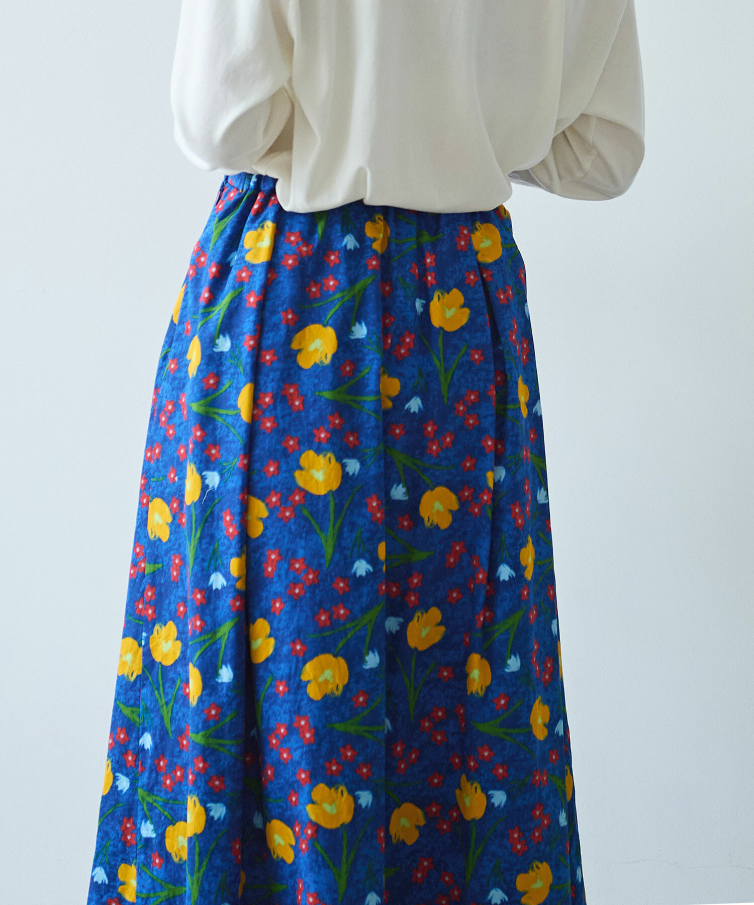 お値下げ‼️ cucuri 有松絞りデニム調 転写プリント スカート　ククリ UND CUTWORK EMBROIDERY DENIM SKIRT