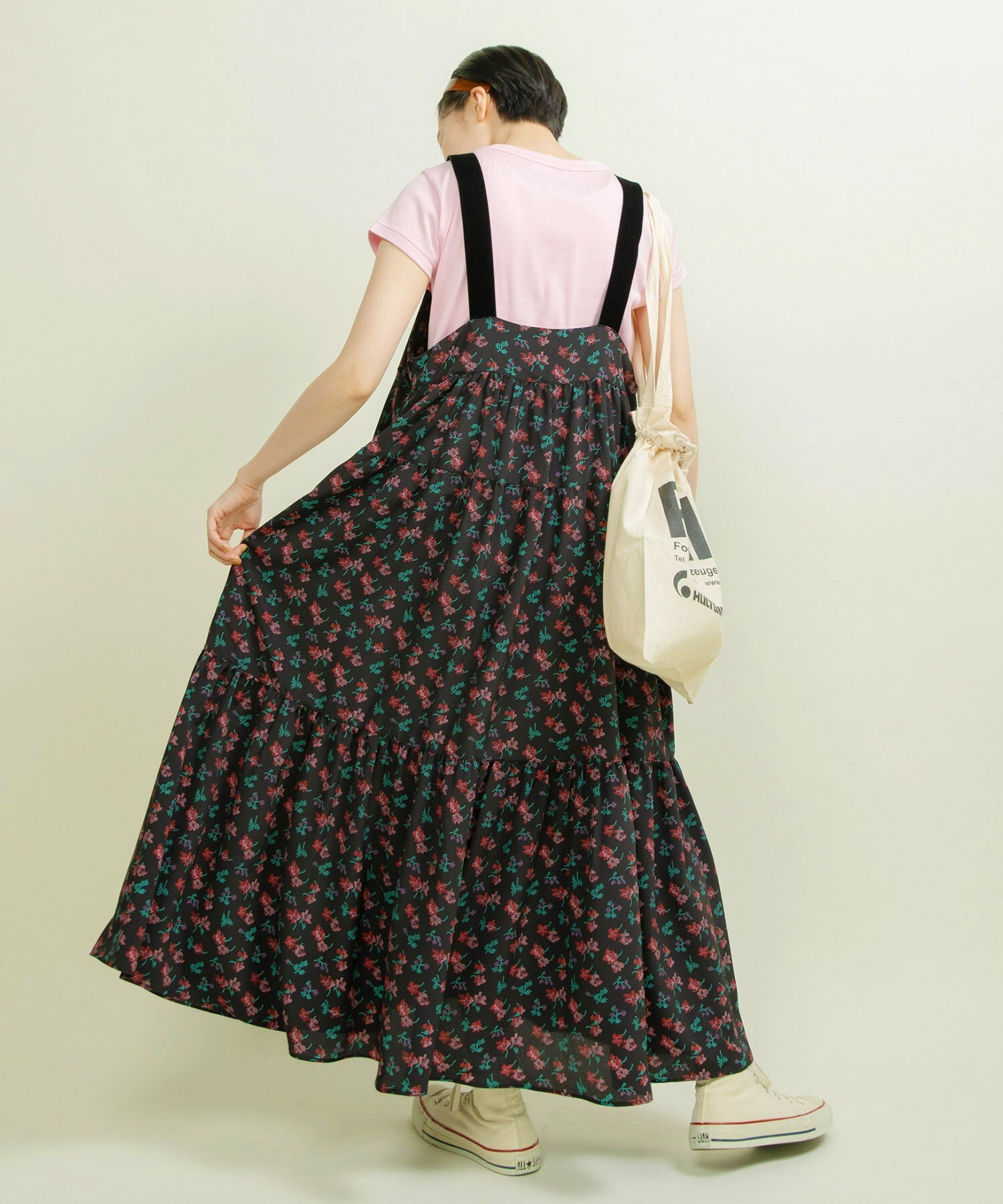 ファミリア　切り替えワンピース　　ワンピース　花柄 線画タッチ花柄ギャザー切替ワンピース[品番：ATTW0007198