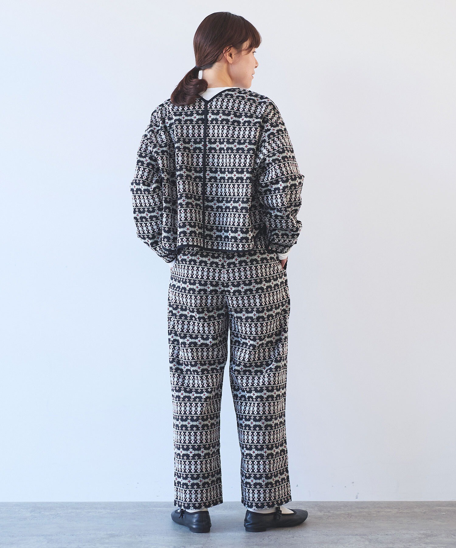 vintage プリンセスカイウラニ　ジャンプスーツ 黒地×花柄 vintage プリンセスカイウラニ ジャンプスーツ 黒地×花柄