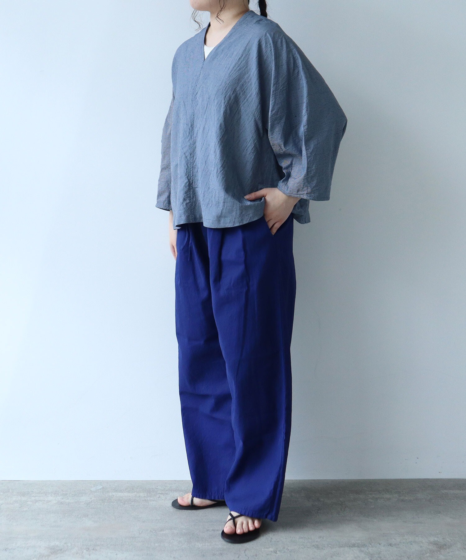 ブラウス　Vネック　yuni AMBIDEX Store △○Vネックブラウス(F チャ): yuni