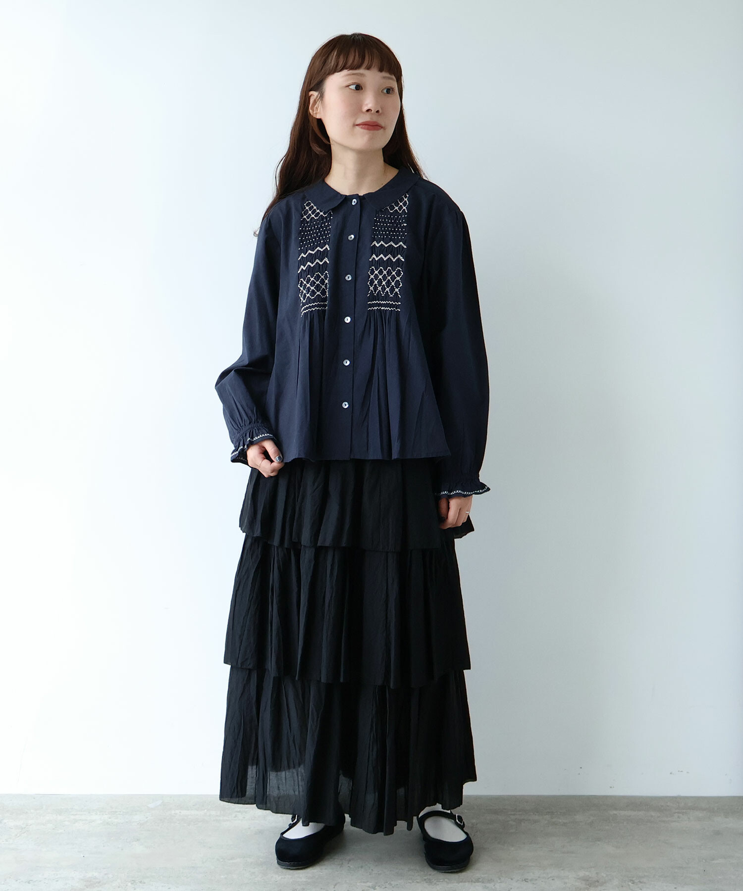 専用　ボンポワン　スモッキングブラウス　12a 専用 ボンポワン スモッキングブラウス 12a