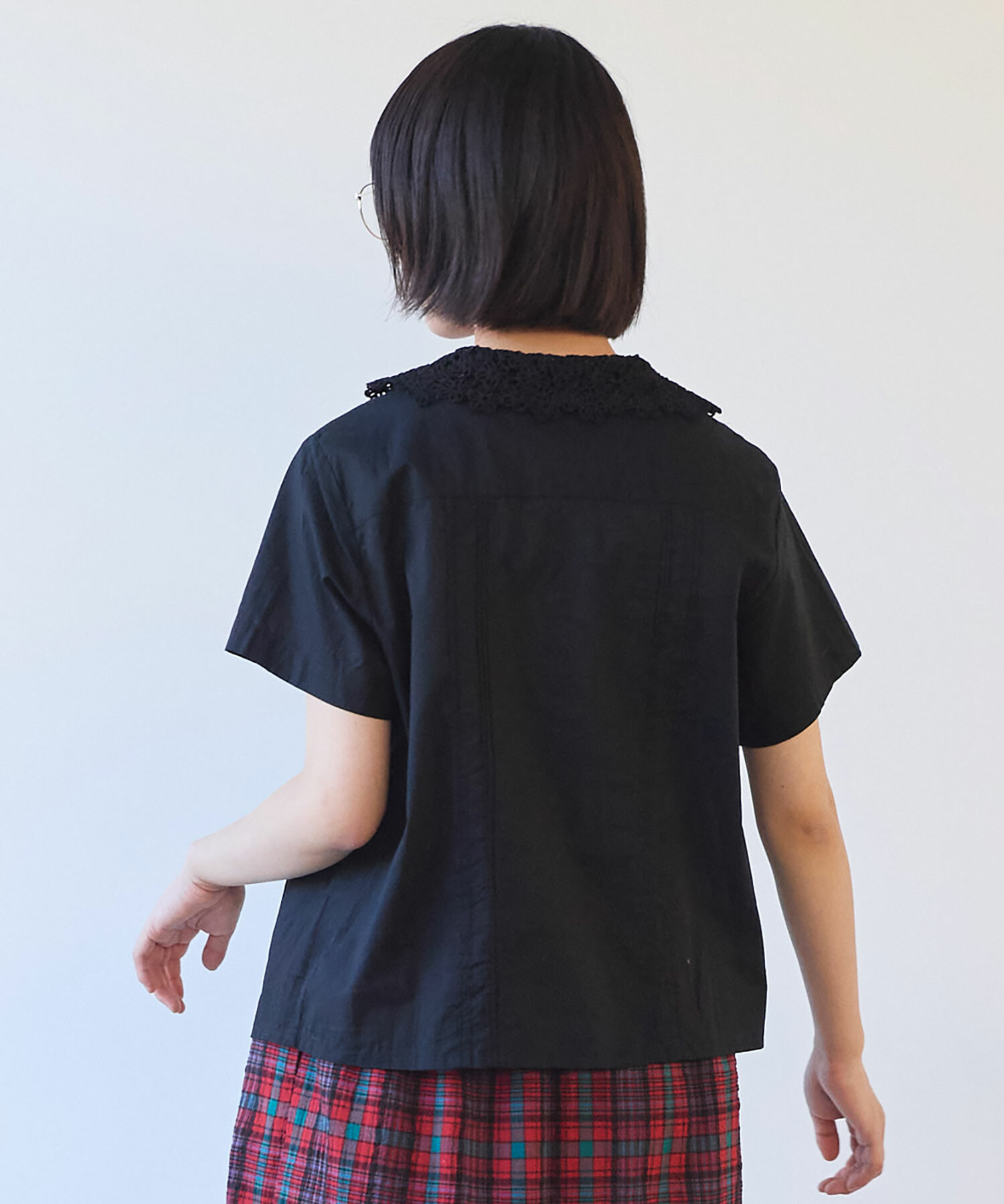 bulle de savon（ビュルデサボン）の「野山刺繍 ブラウス