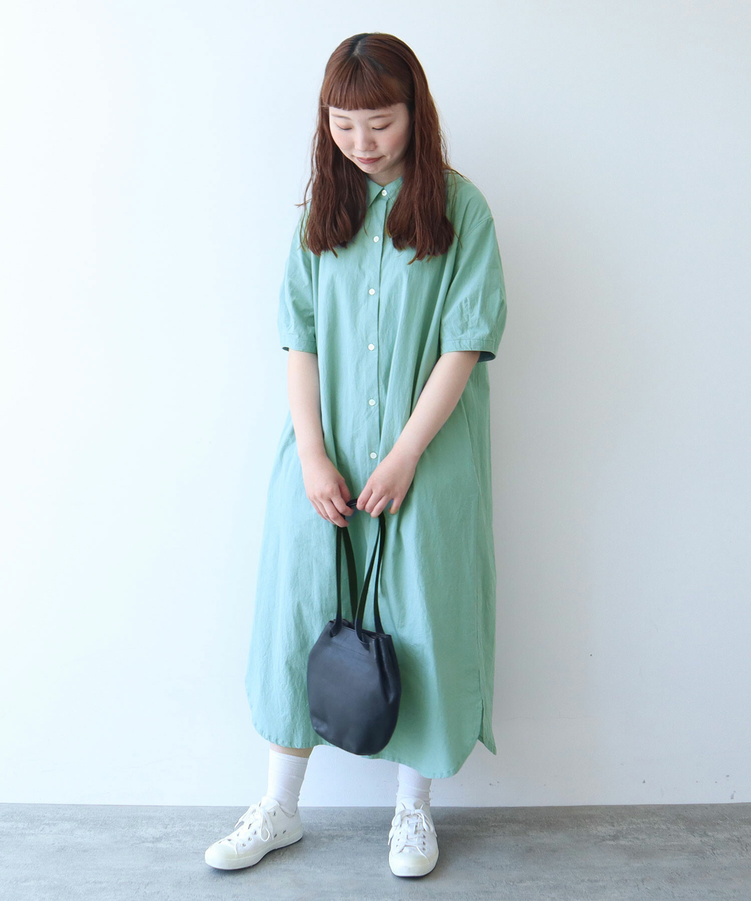 グラデーション 半袖 Tシャツ ワンピース ポリエステル強撚スムース ナイトキューブプリント 半袖Vネック