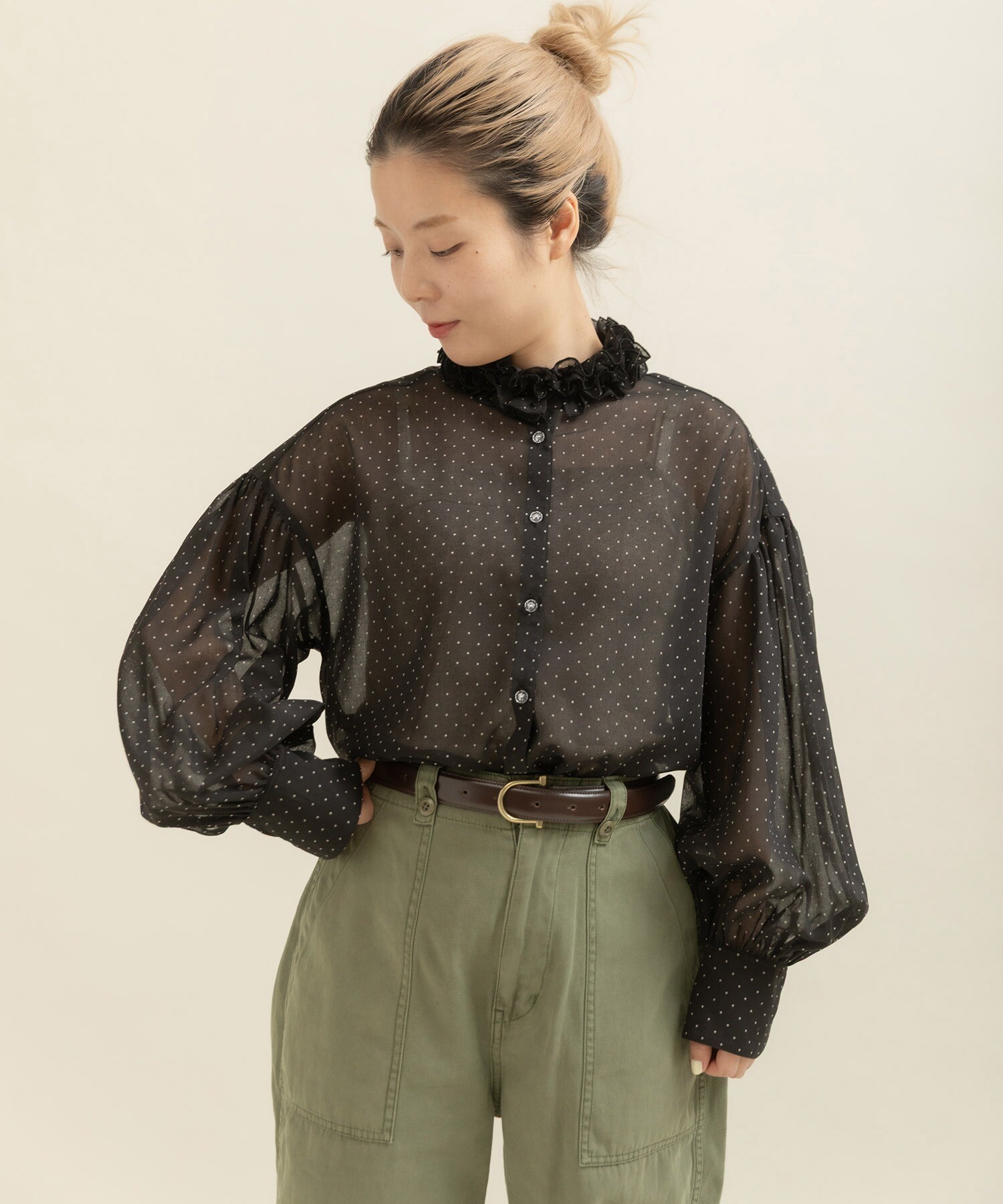 シアードットプリント 2段フリル襟ブラウス