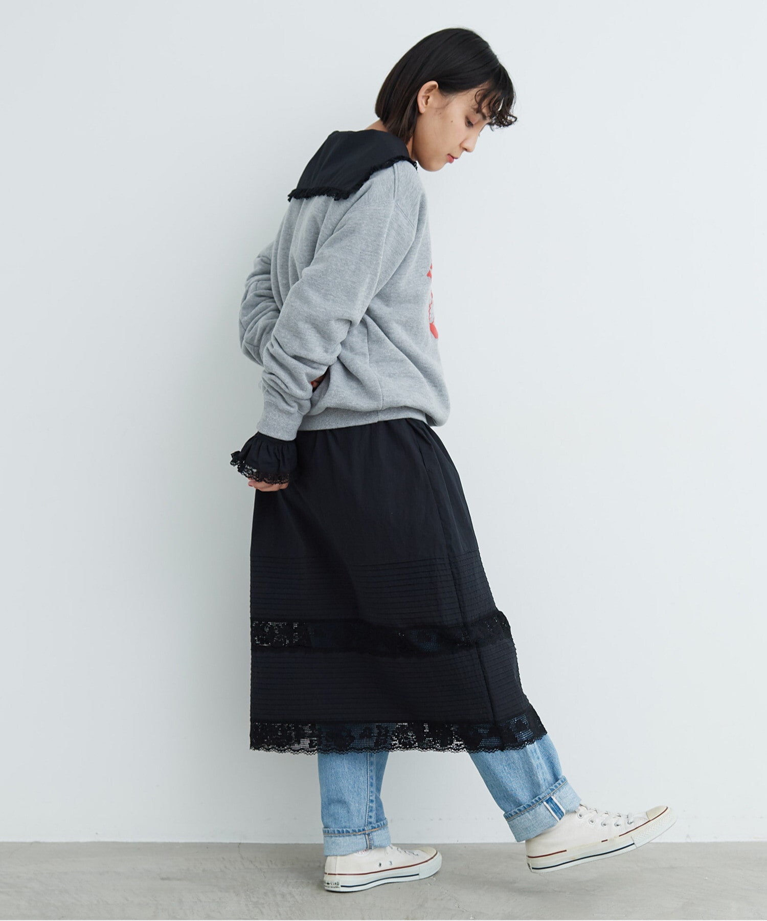 ※裾のピンタックを減らします。