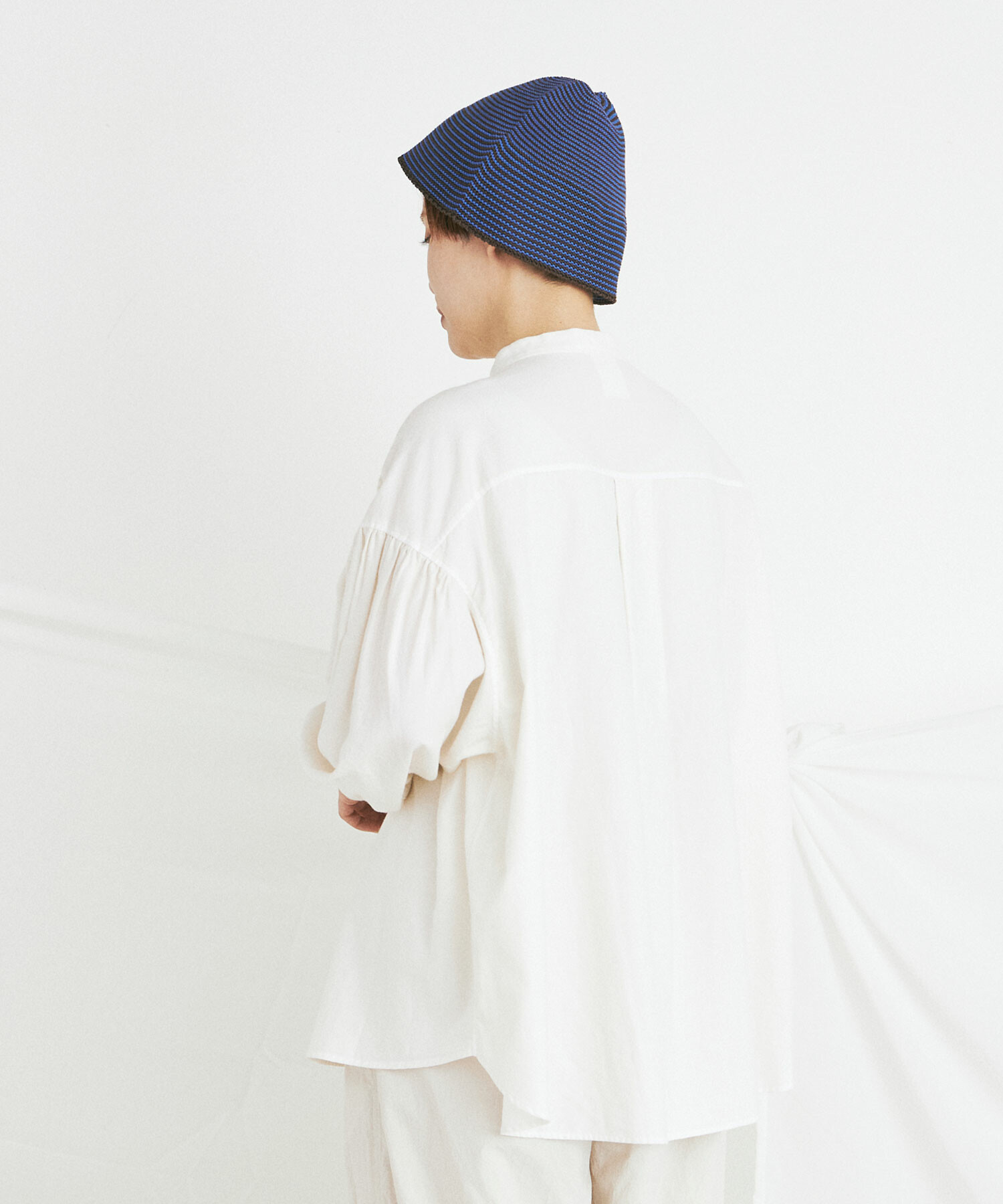 AMBIDEX Store 綿サテンピグメント染 FRILL シャツ(F IVORY): buoybuoy