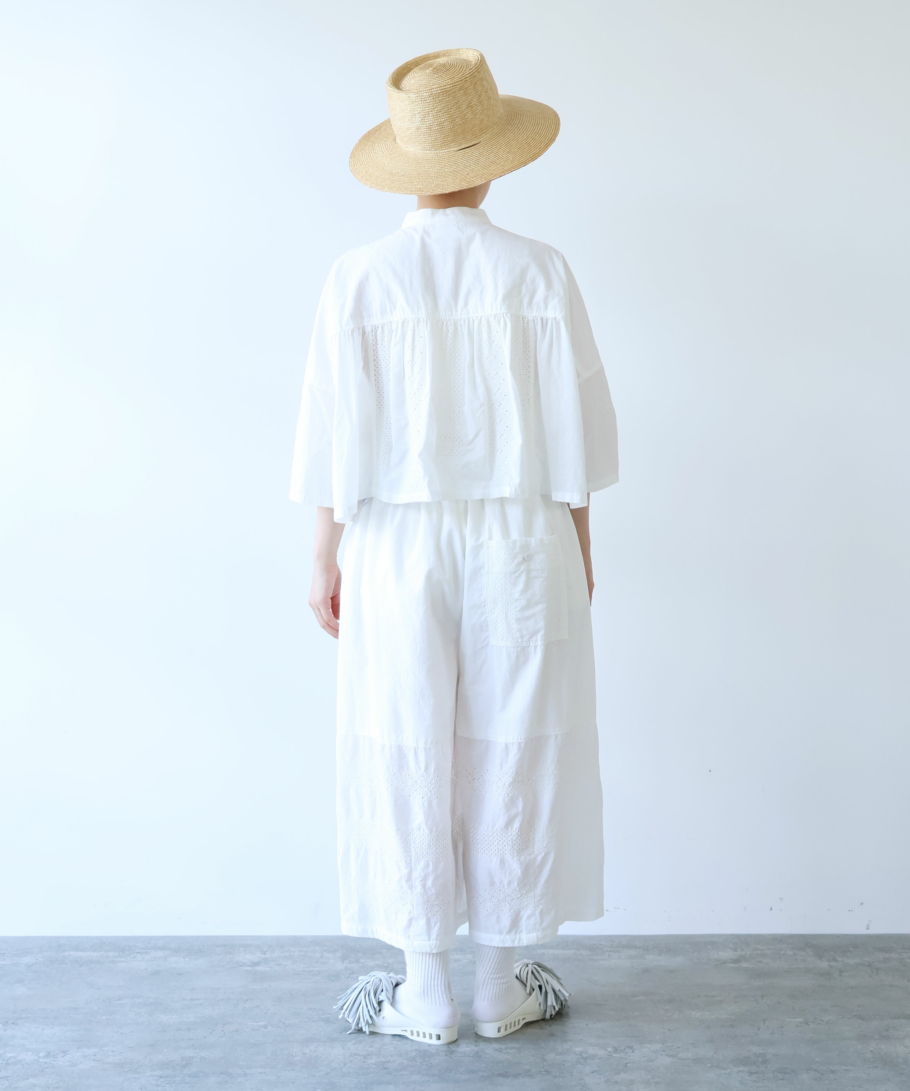 AMBIDEX Store LACE STRIPE刺繍 square ブラウス(F シロ): buoybuoy