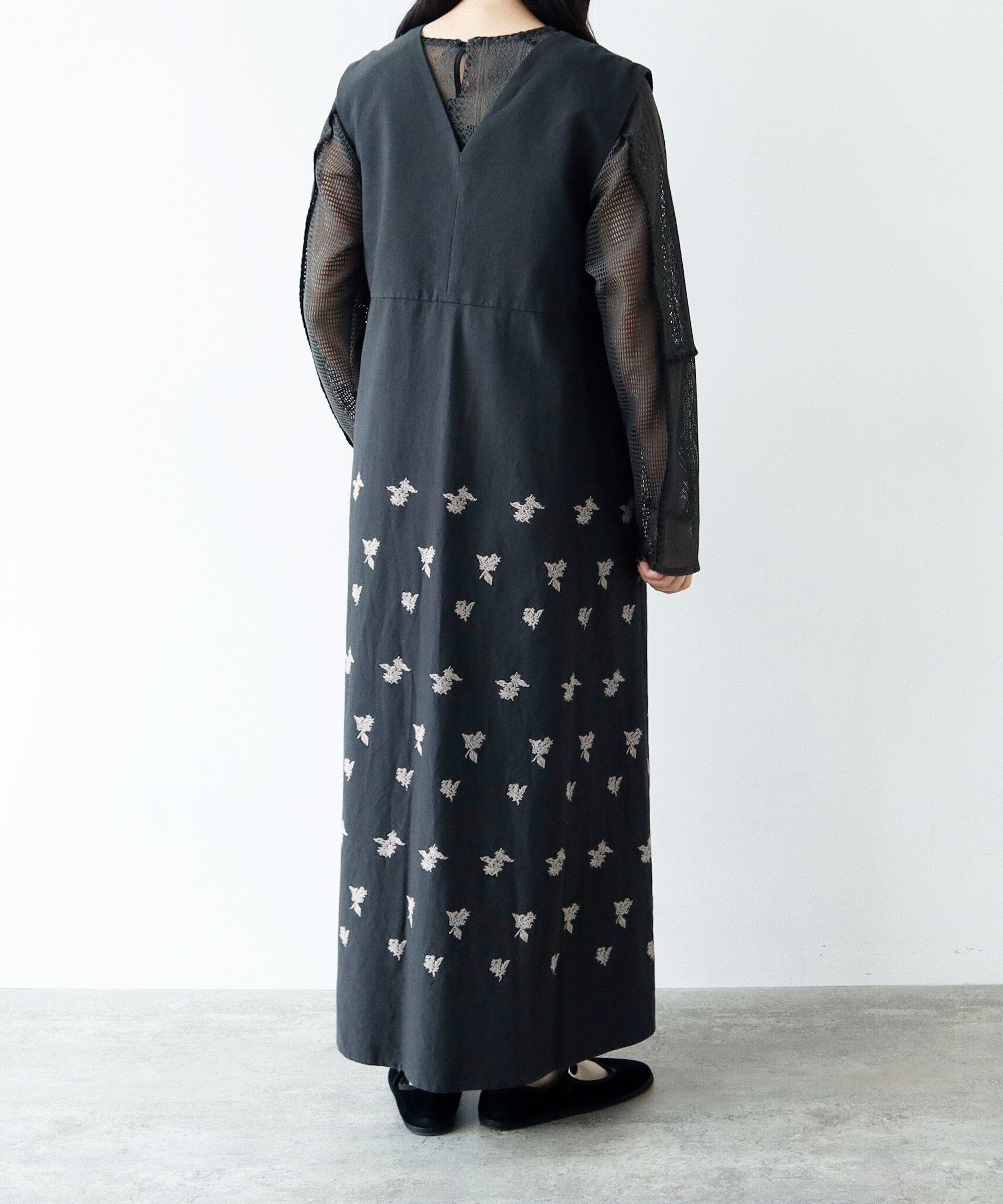 AMBIDEX Store 〇金木犀 embroidery ジャンパースカート(F グレー