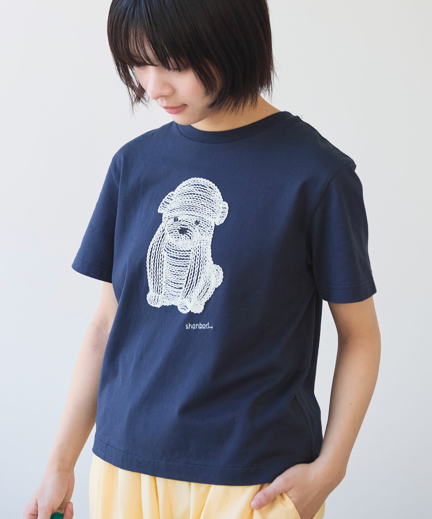 AMBIDEX Store △〇 しょんぼりいぬ 刺繍 Tシャツ(F アカ