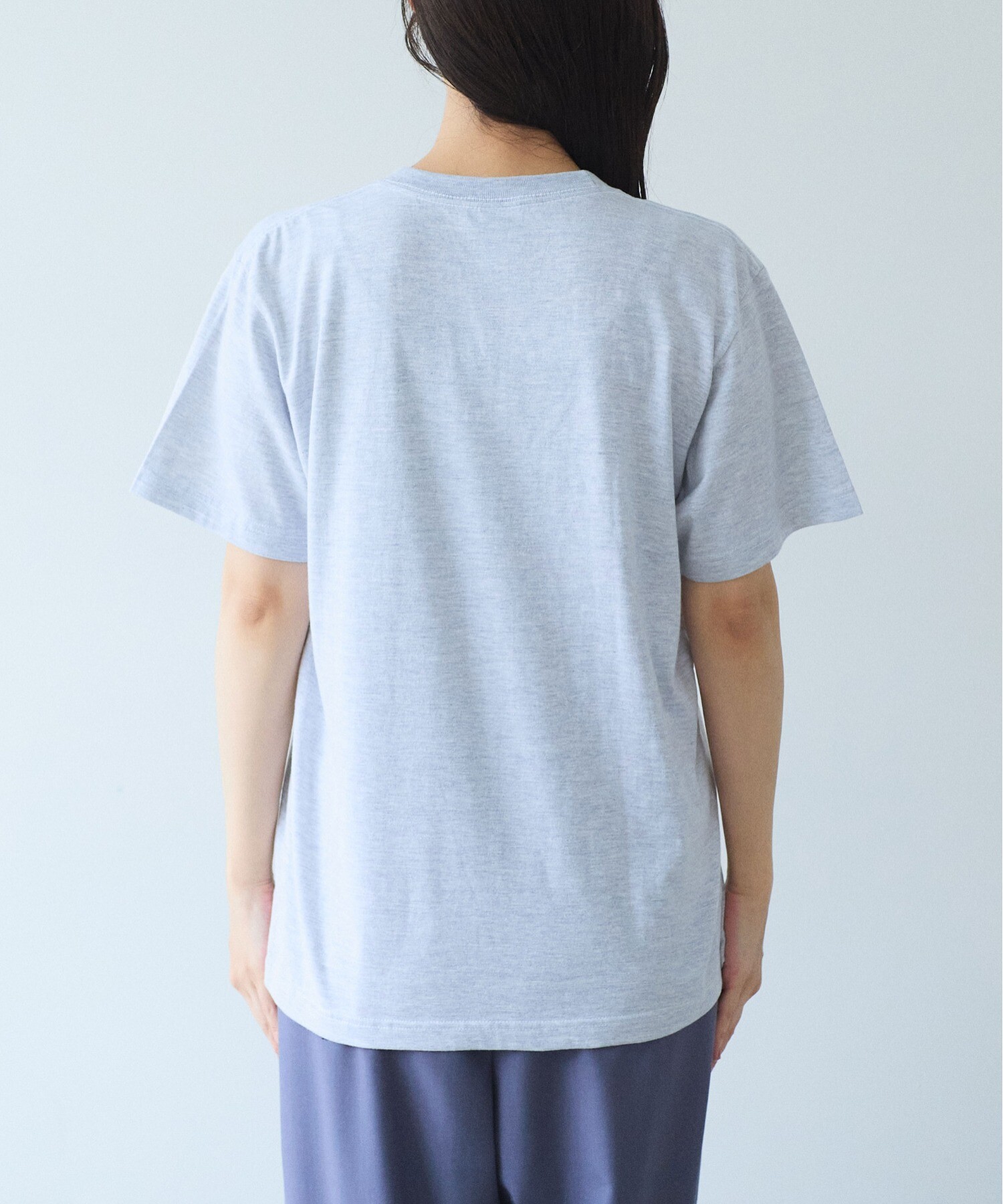 AMBIDEX Store PHILODENDRON embroidely Tシャツ(F シロ): yuni