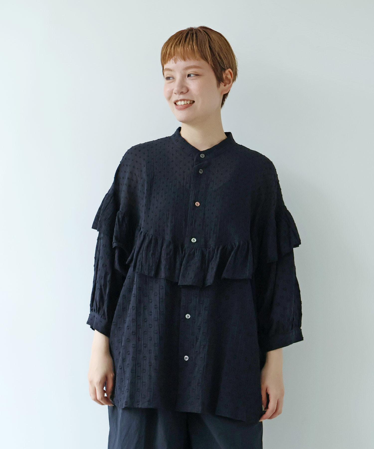 ブイ　bouybouy 　ブラウス AMBIDEX Store DOT CUT DOBBY ROUND FRILL ブラウス(F WHITE): buoybuoy