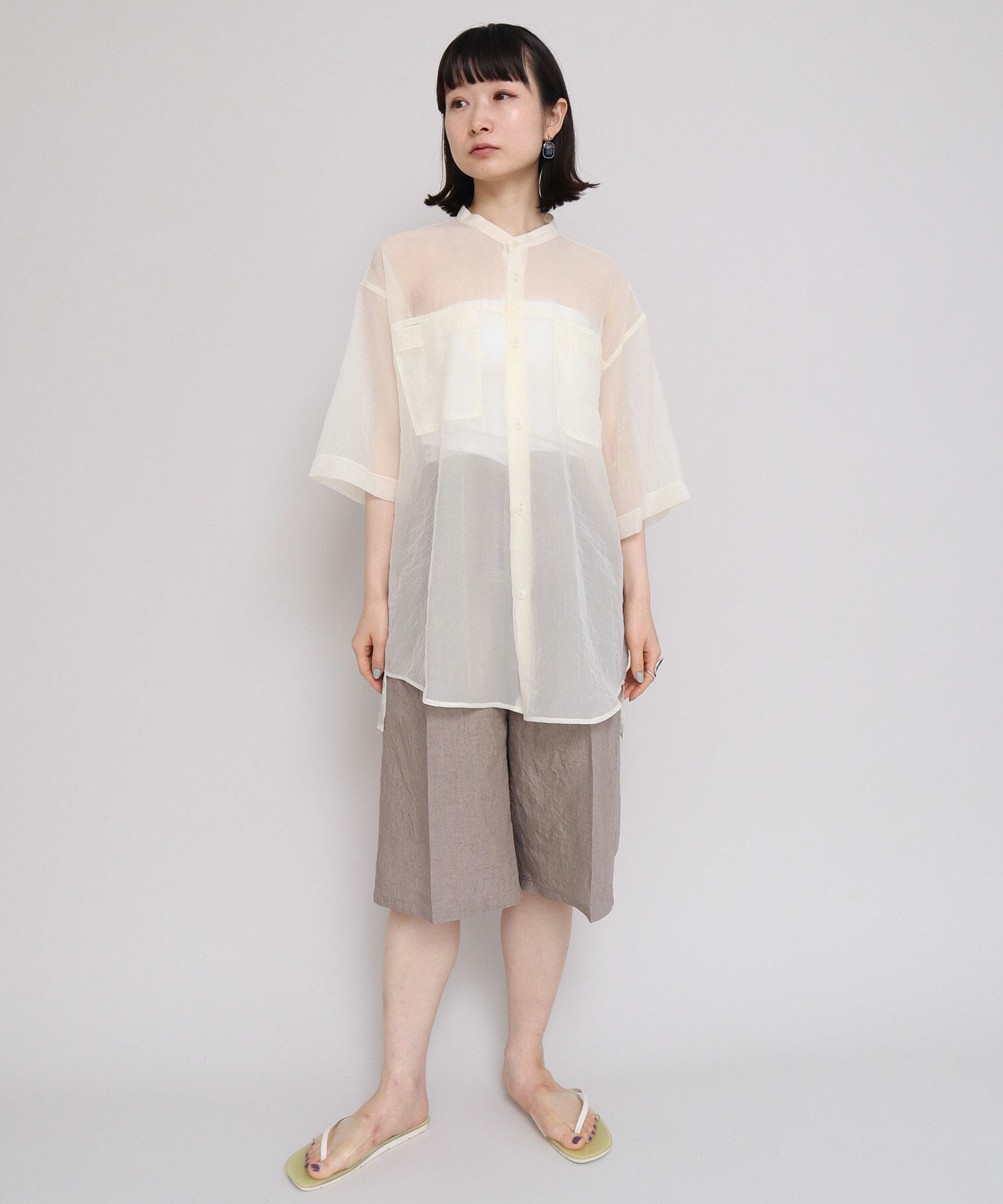 ◆ boohoo ◆ リネン ストライプ プランジネック シャツ AMBIDEX Store 〇キュプラナイロンオーガンジー 5分袖 シャツ(F