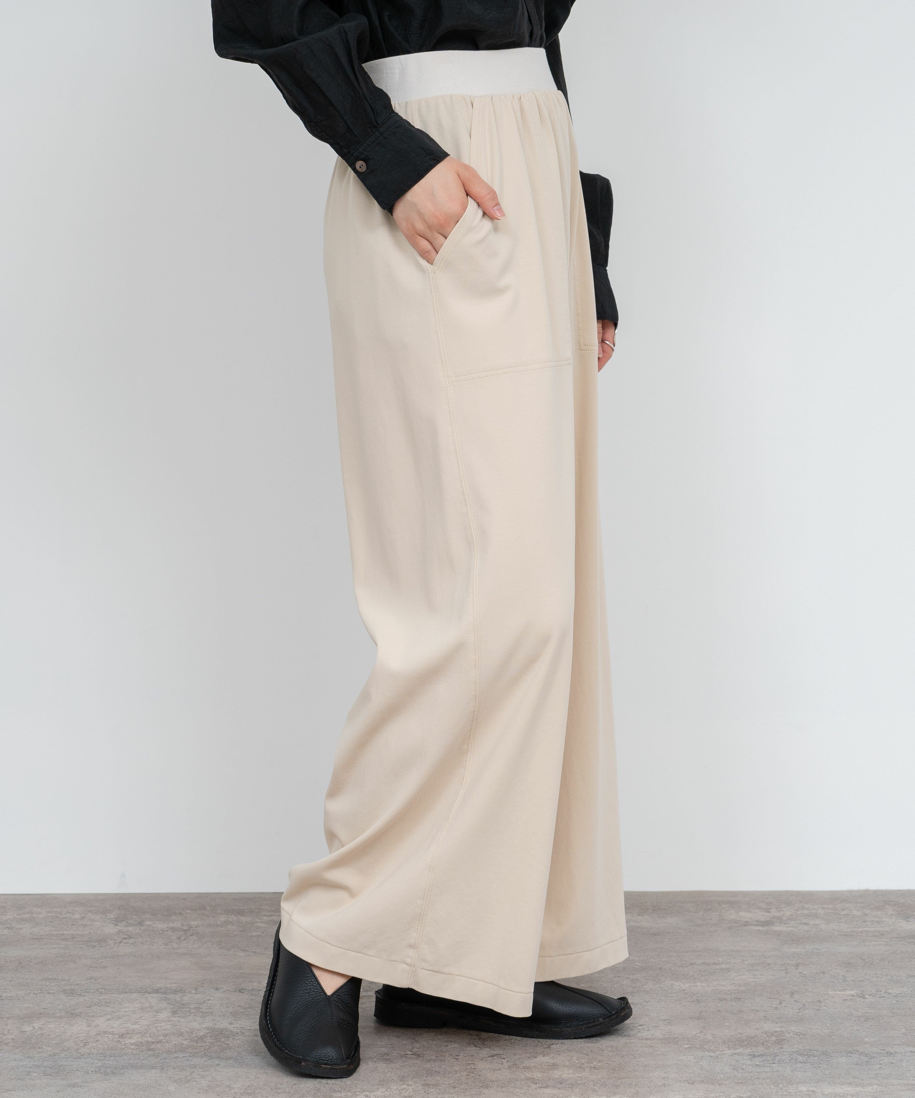 Wearever Smooth-Fit Pintucked Slim-Leg Pants