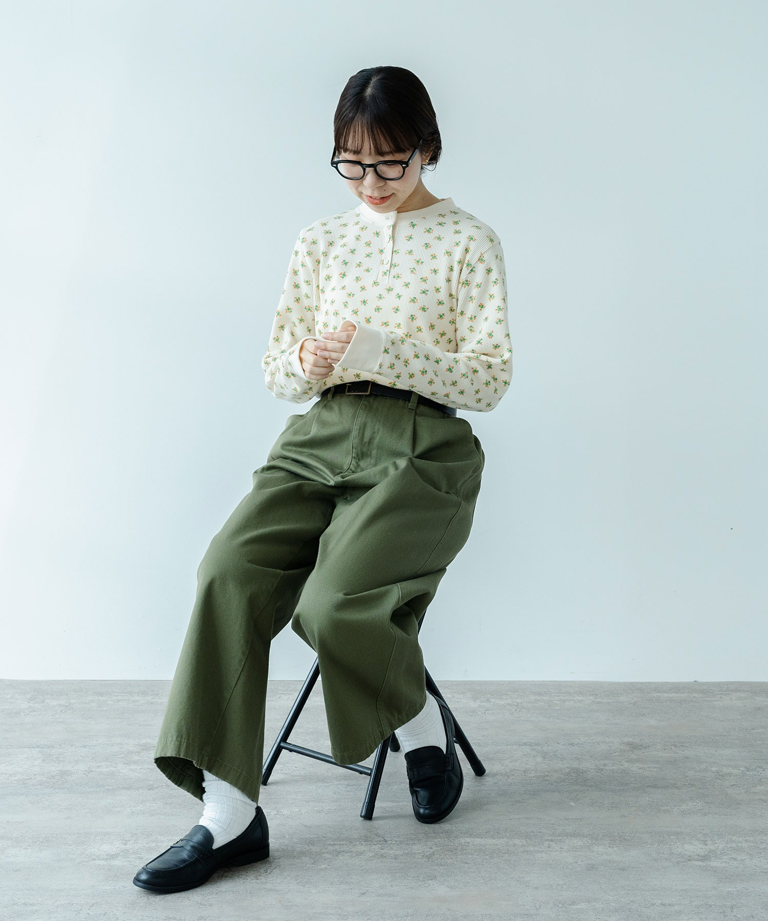 AMBIDEX Store ○チノ後ろゴム タックパンツ(F コン): PAR ICI