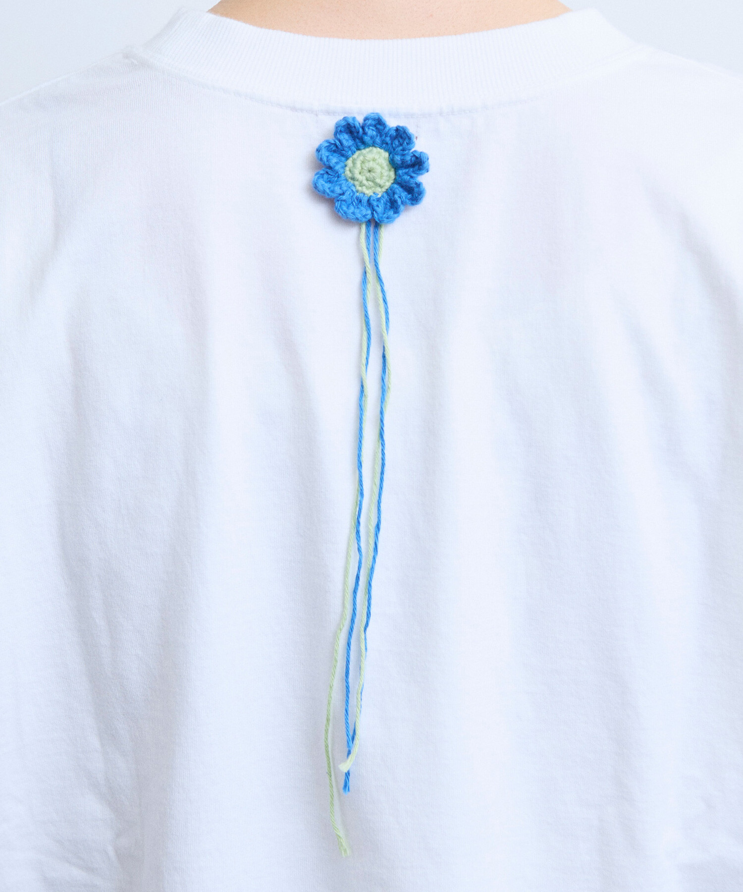 AMBIDEX Store 【予約販売】〇SSESEB×WAAN BACK BLOOM T-SHIRT(F WHITE