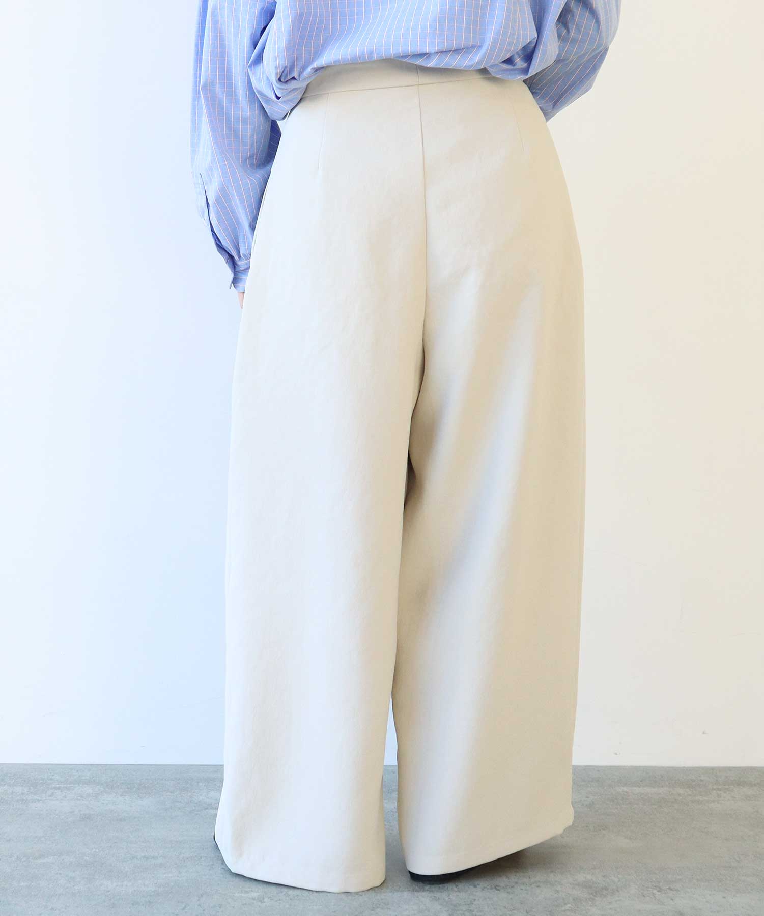 AMBIDEX Store △○DICROS AIRO ショルダーパンツ(F IVORY