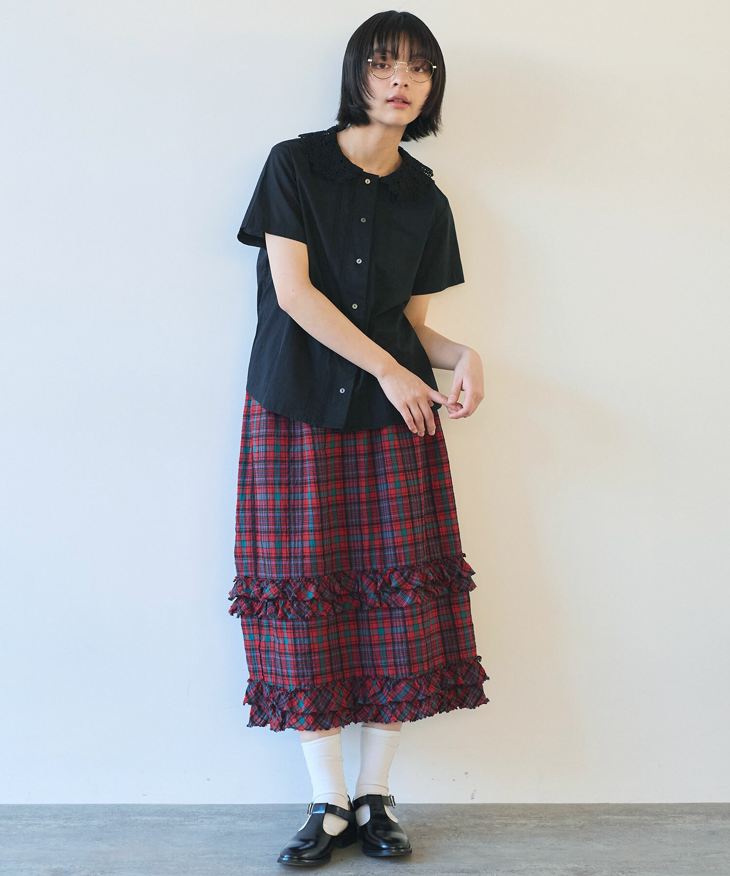 bulle de savon - bulle de savon 野山刺繍 ブラウスの通販 by