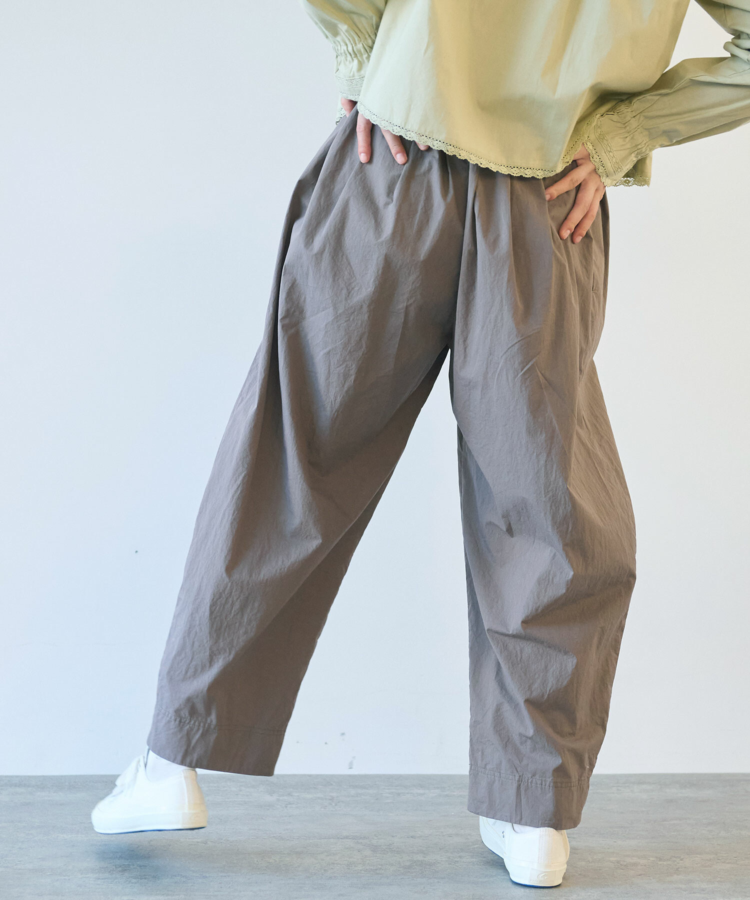 AMBIDEX Store △〇 80 / コンパクトツイル コクーンパンツ(F