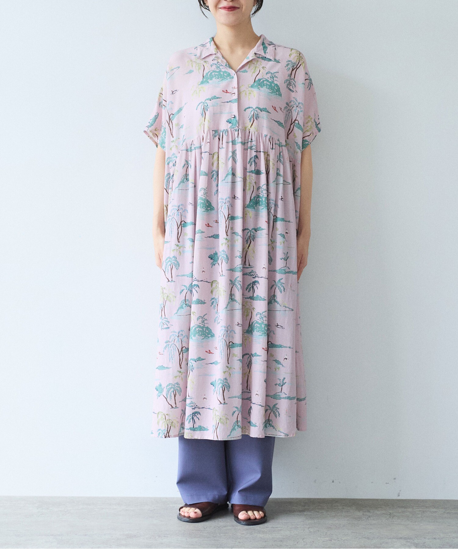 AMBIDEX Store Island print tiered open collar ワンピース(F ピンク