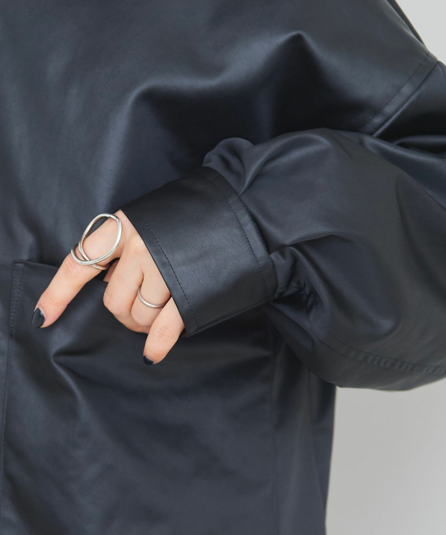 AMBIDEX Store フェイクレザージップ ブルゾン(F クロ): iki