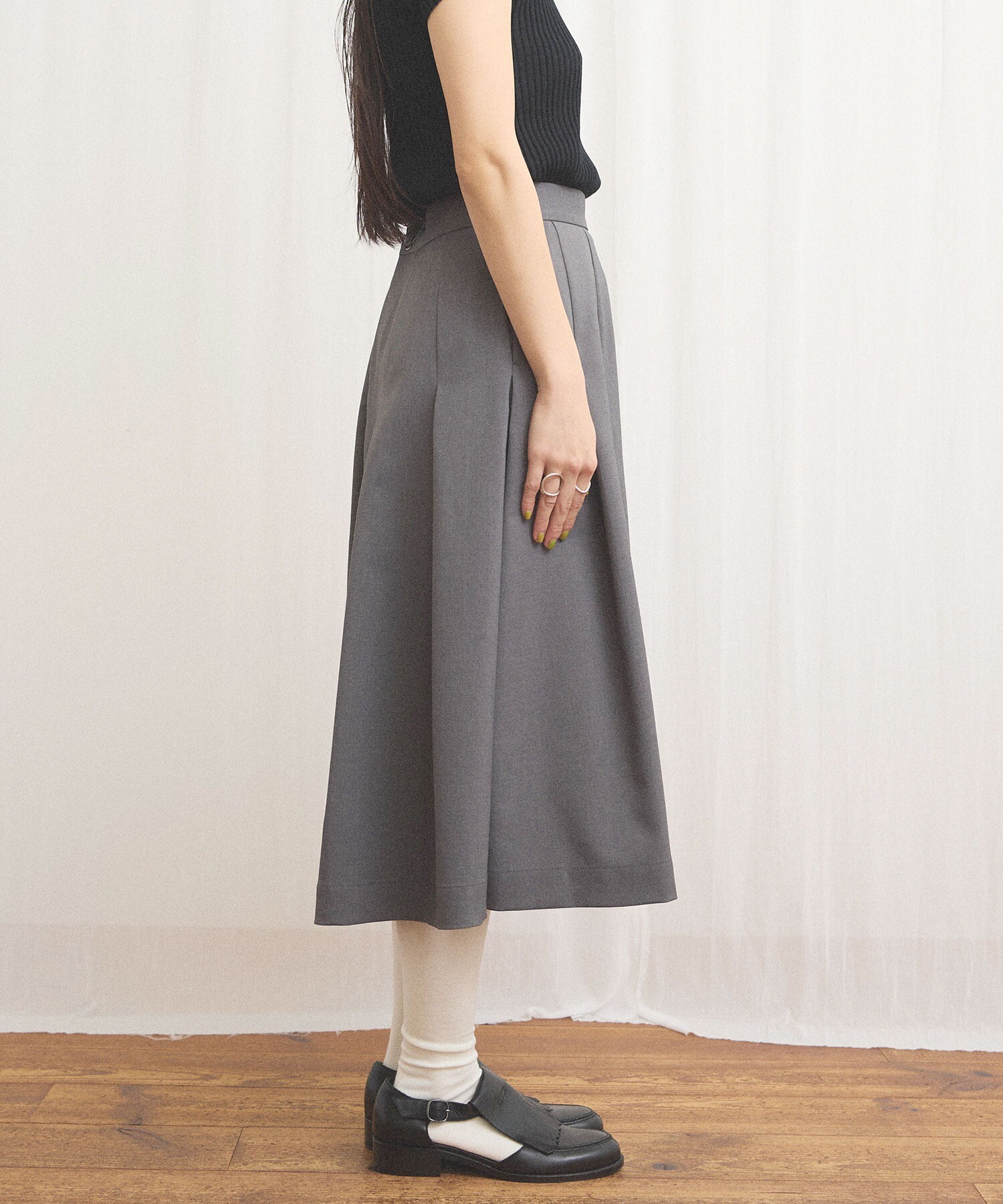 AMBIDEX Store 〇standard tuck skirt(F チャコールグレー): l'atelier