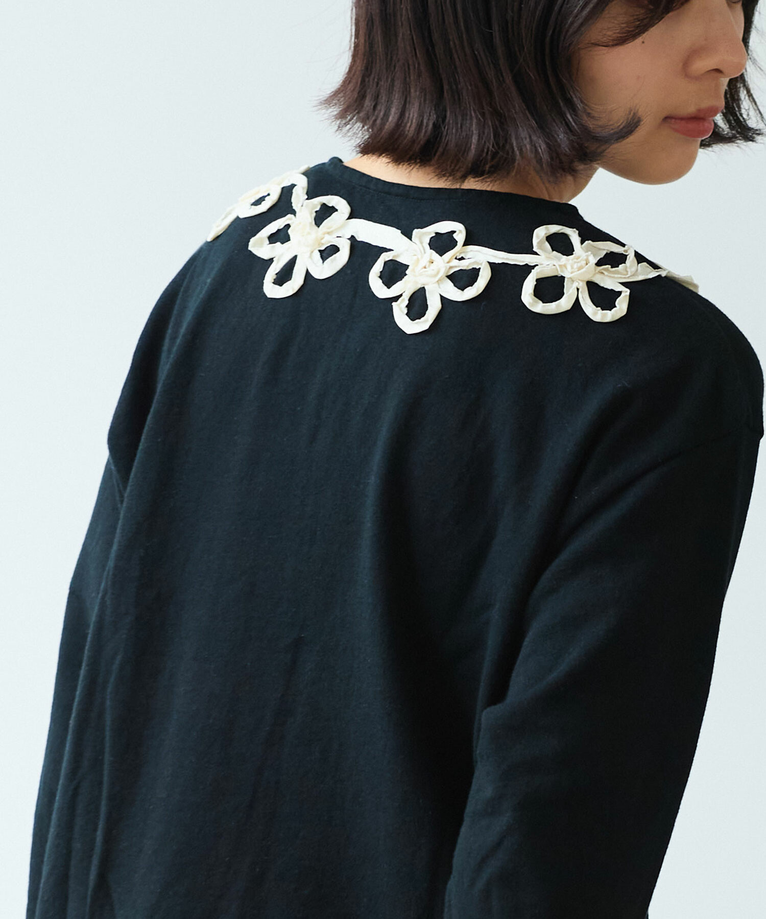 AMBIDEX Store △〇 くるくるはなテープ刺繍 カーディガン(F グレー