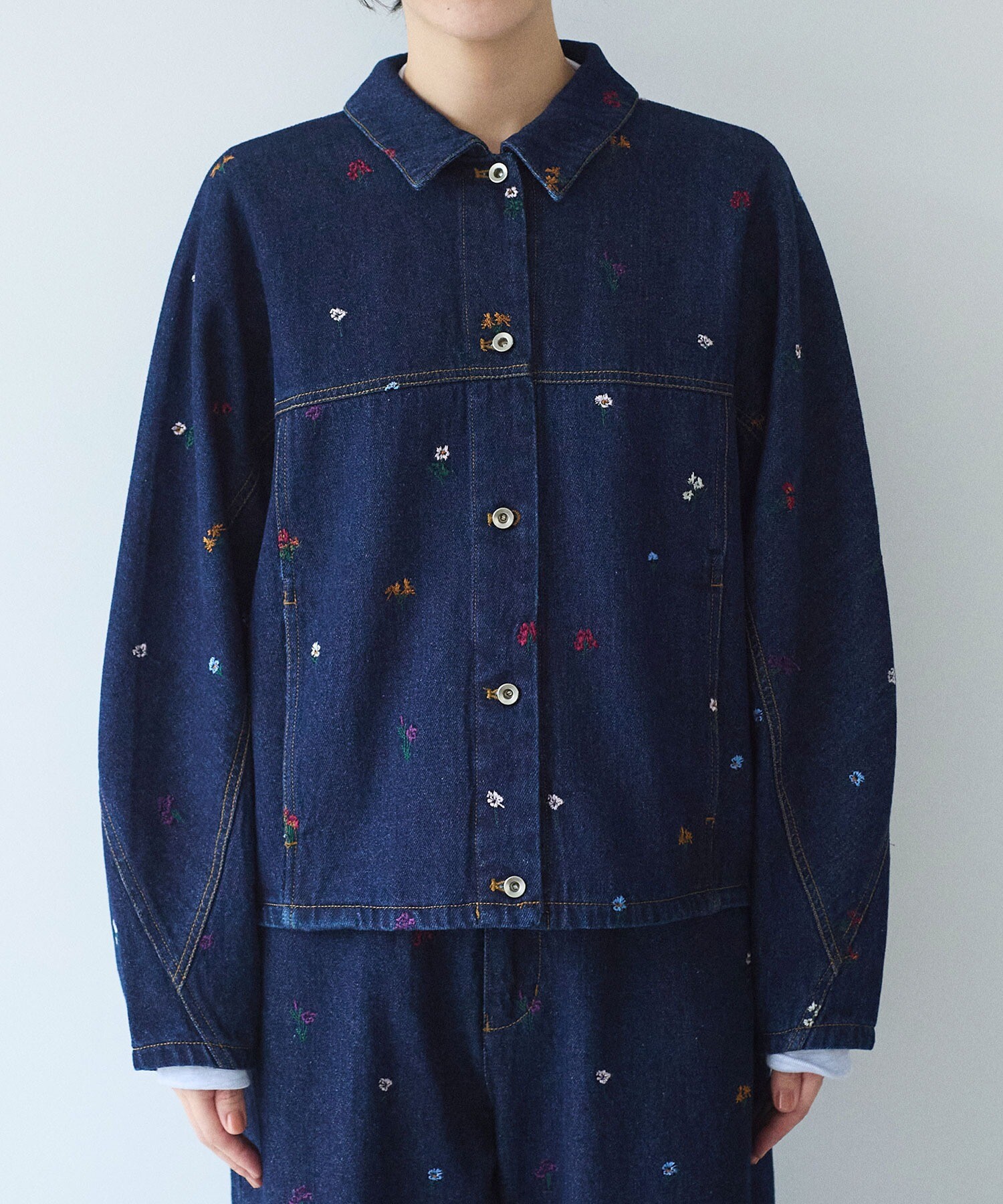 AMBIDEX Store floral embloidely denim cocoon ブルゾン(F サックス