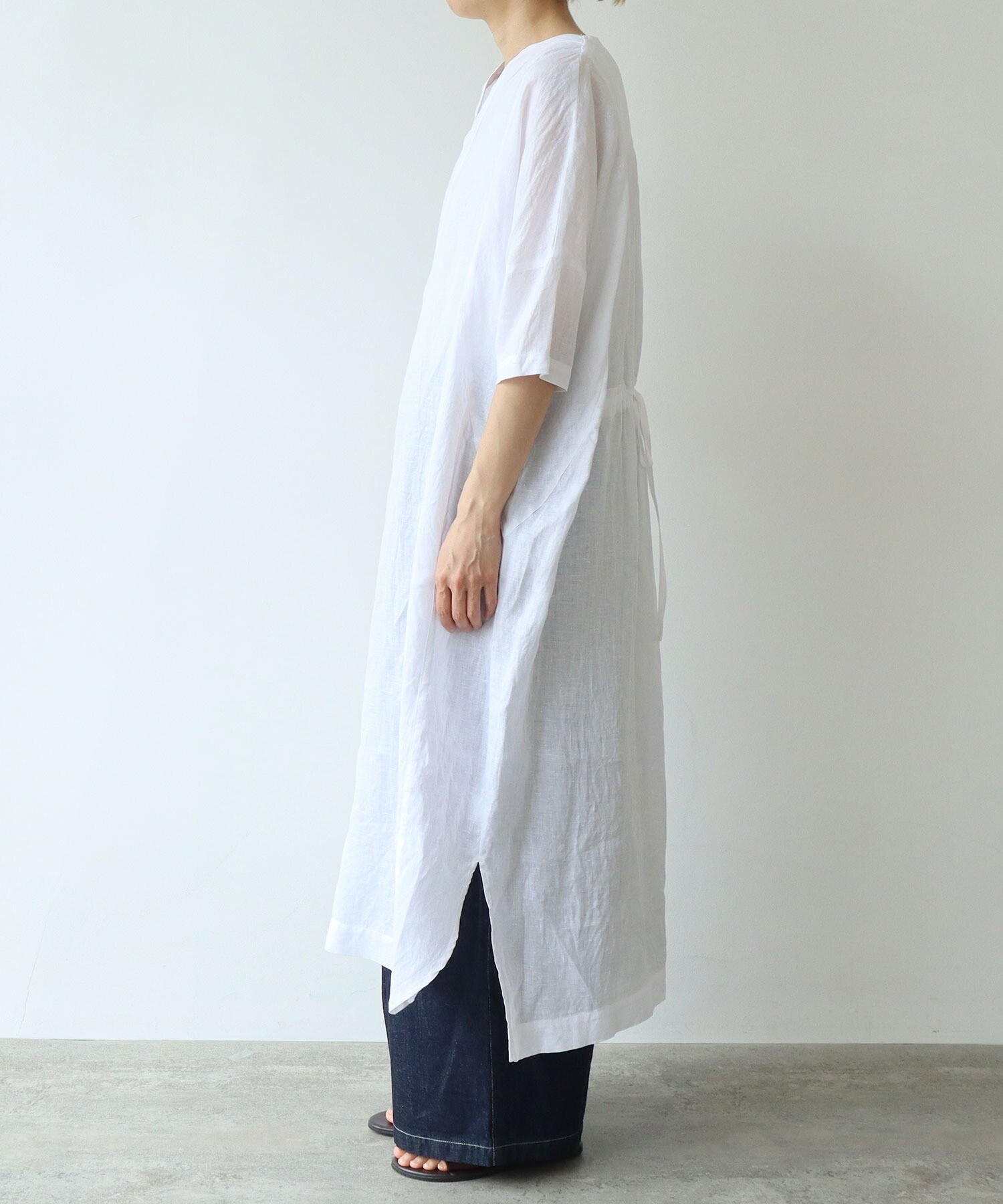 AMBIDEX Store ○60/1リネンVネックワイドワンピース(F シロ): yuni