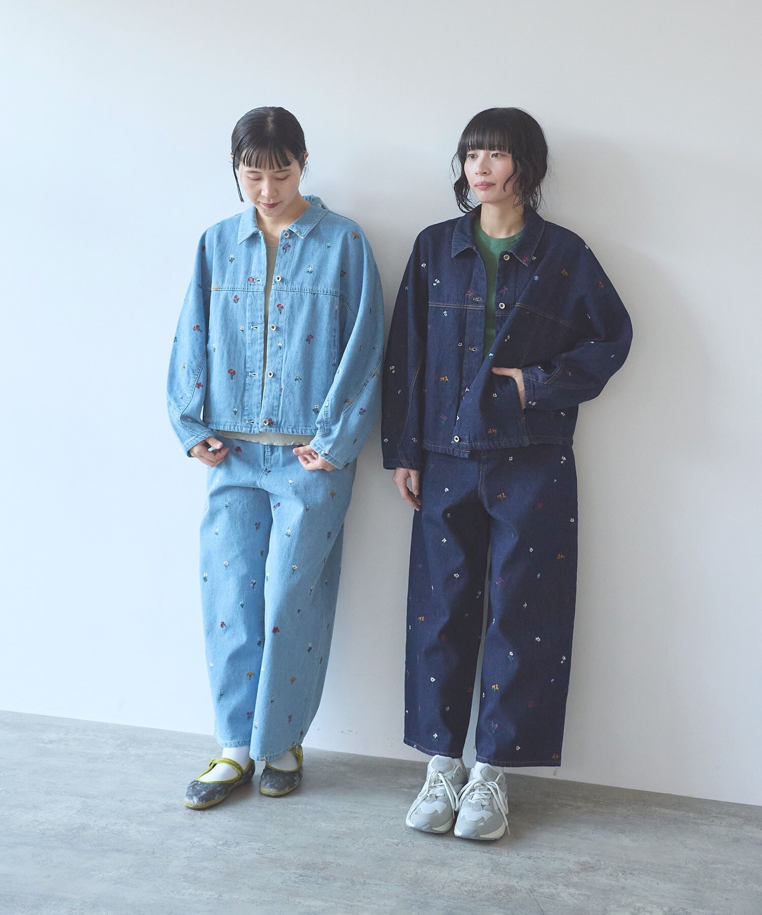 AMBIDEX Store floral embloidely denim 5pkt back gum パンツ(M