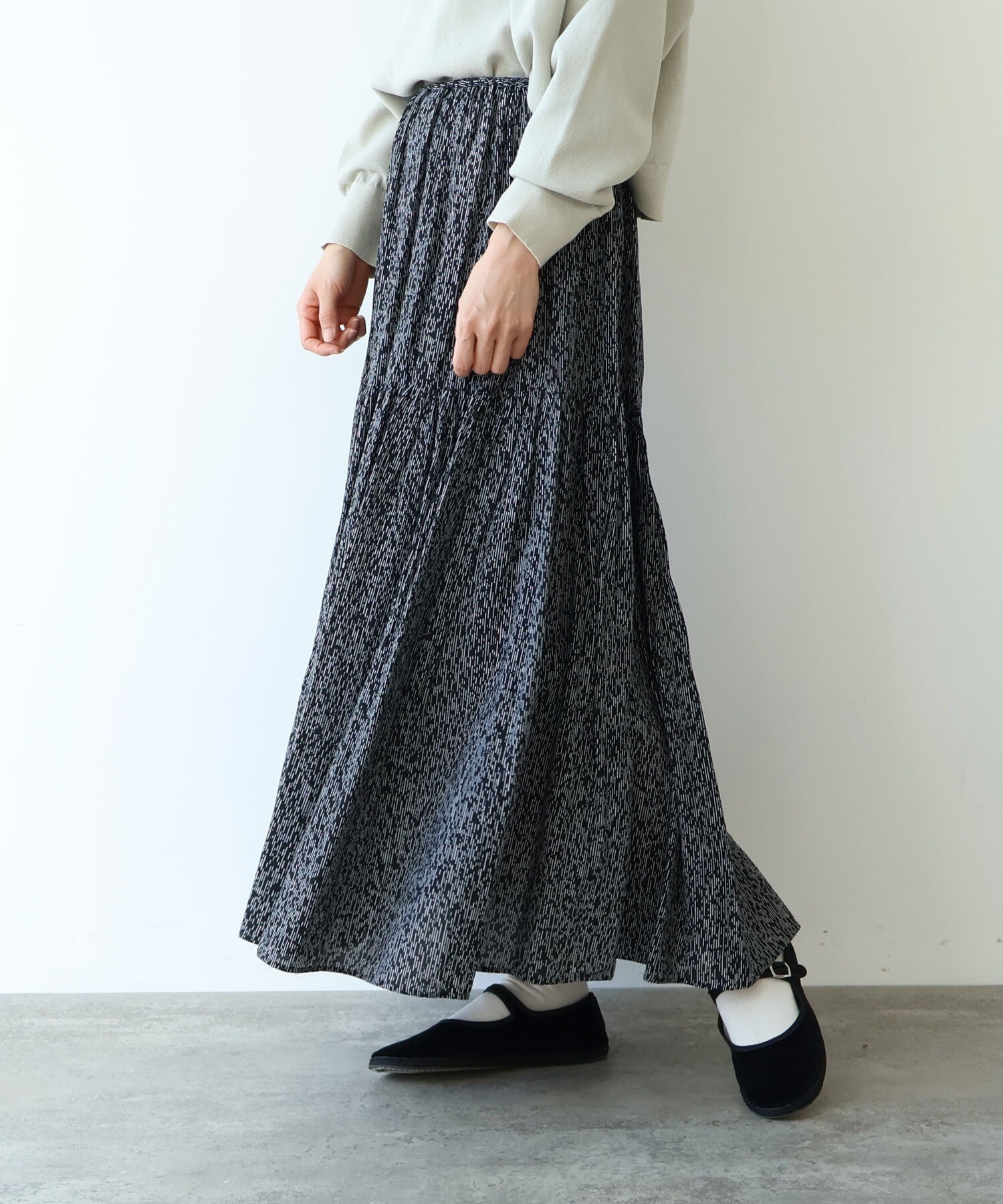AMBIDEX Store Rayon/Cupra/cotton print tiered スカート(F dot): yuni
