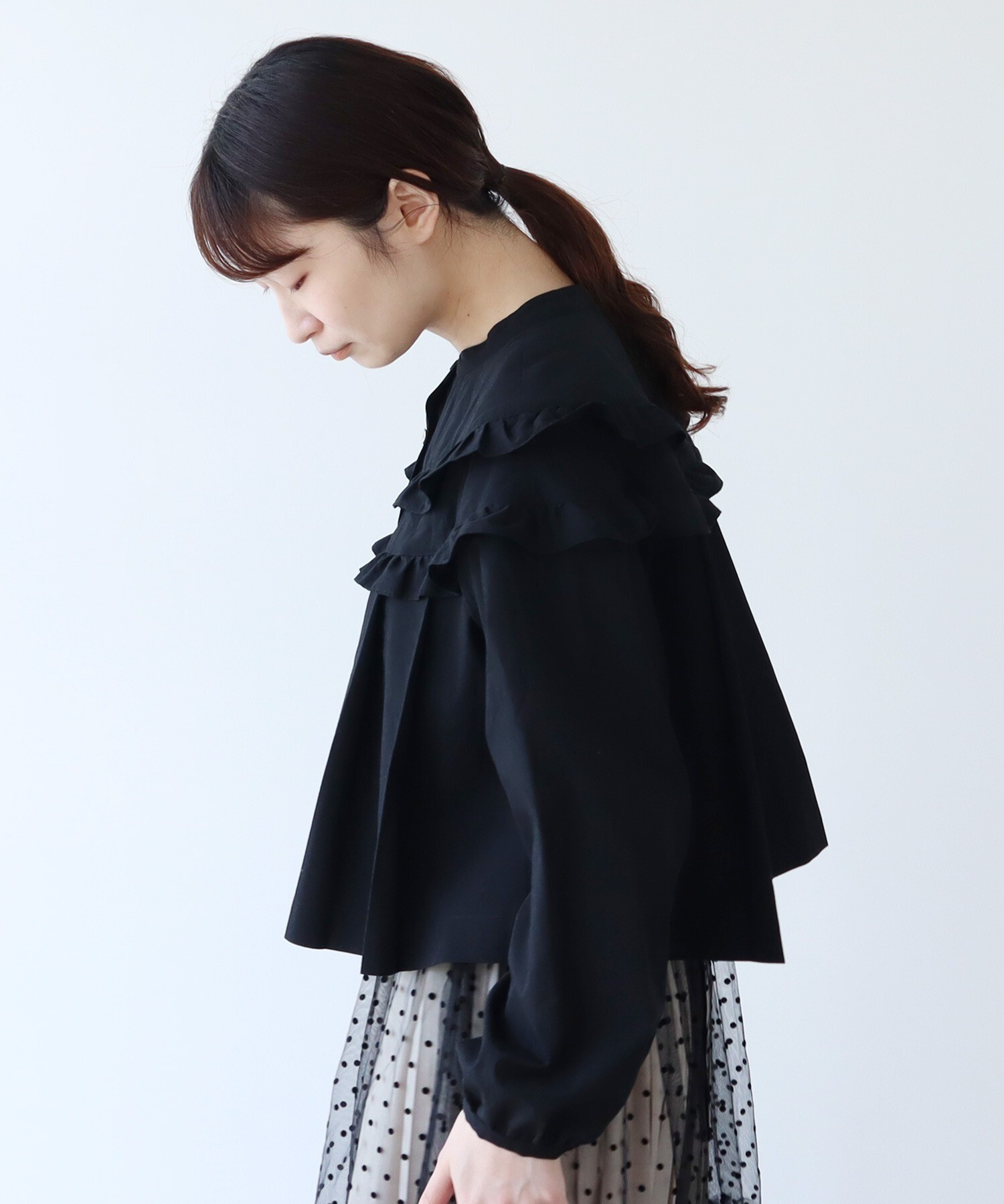 bulle de savon ビュルデサボン フリルブラウス アンビデックス