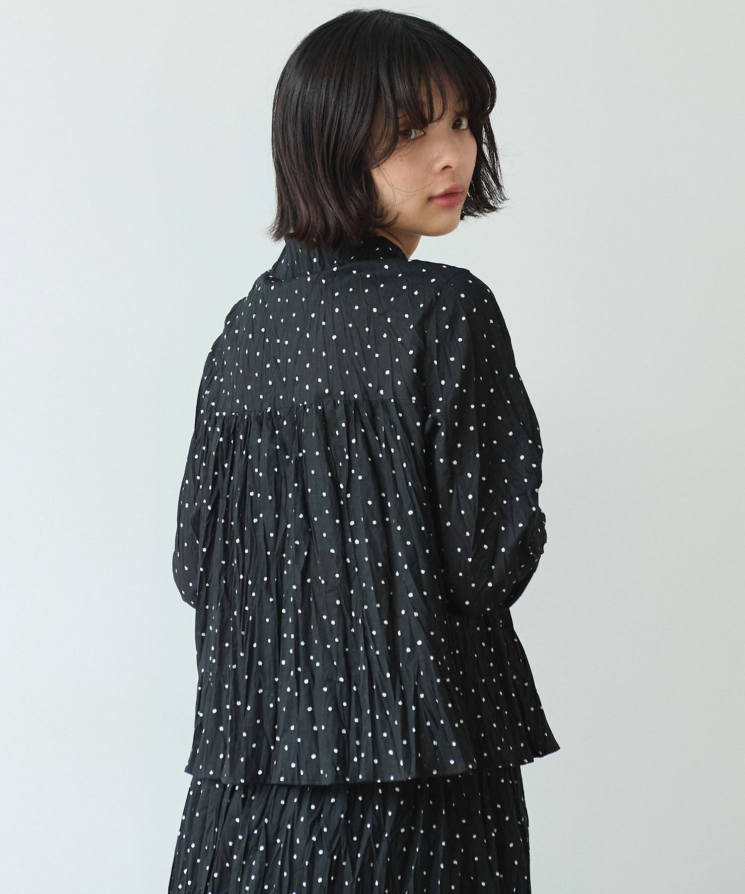 AMBIDEX Store 【予約販売】〇 しわしわdot プリント 丸襟ブラウス(F