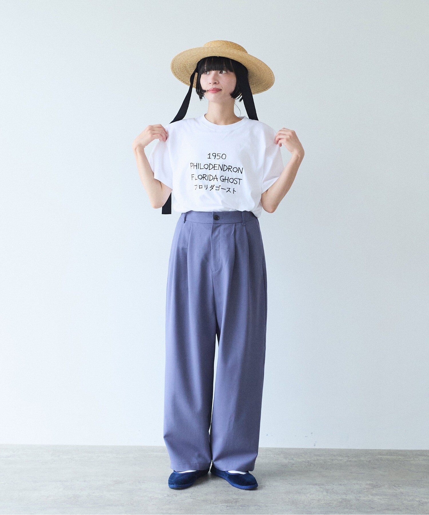 AMBIDEX Store PHILODENDRON embroidely Tシャツ(F シロ): yuni
