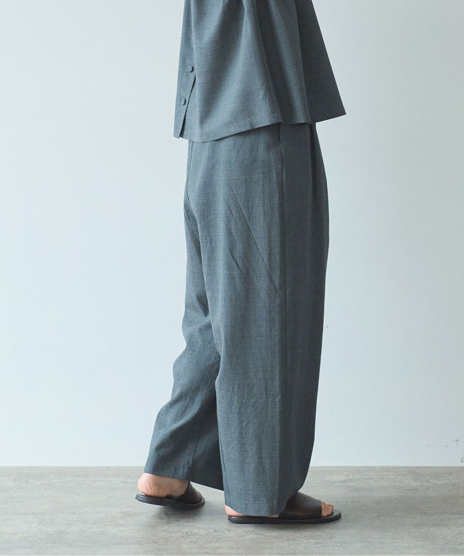 2WAYストレッチウールスラックス(1 LIGHT GREY): : メンズ