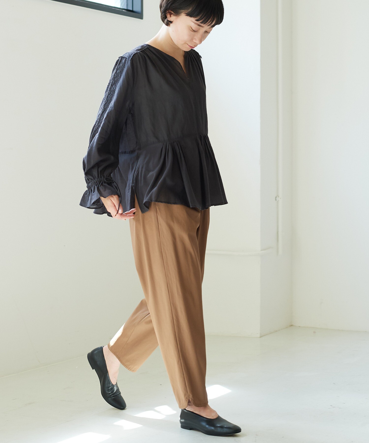 待望☆】 yuni △80/2コットン強撚ギャバ bent hem パンツ その他