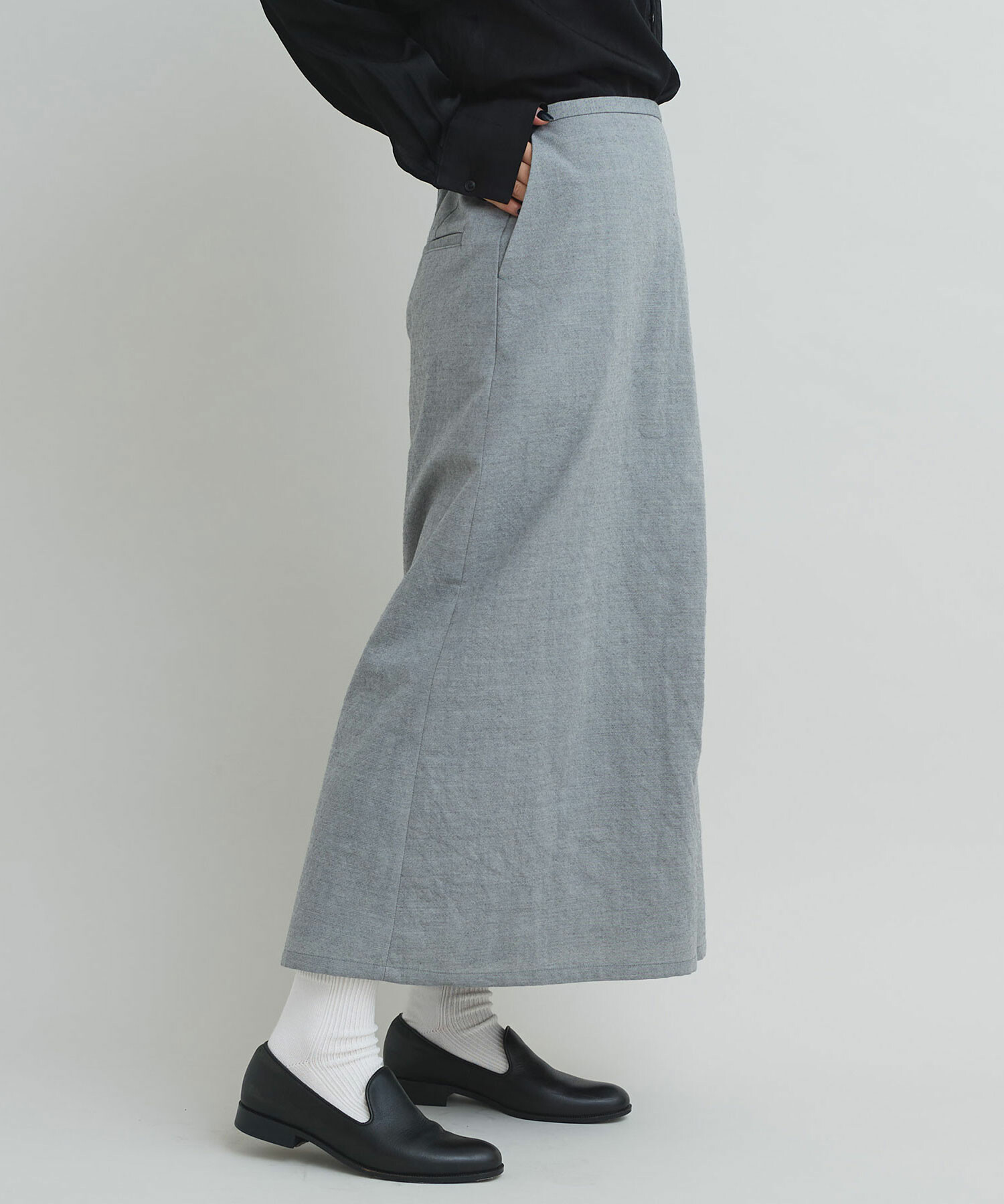 東方仗助ページ　グレー AMBIDEX Store 強撚ウールギャバ ボックスタック スカート(F グレー): iki