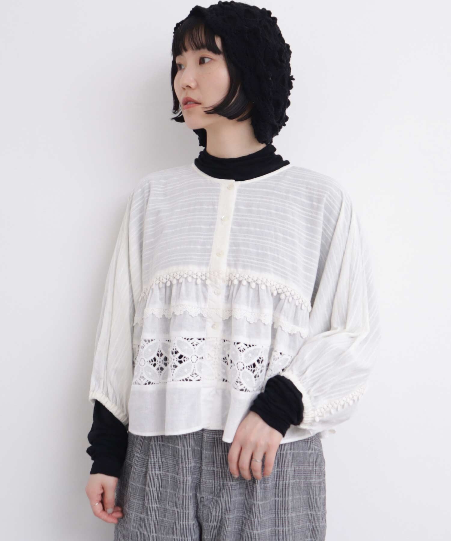 AMBIDEX Store ○つぎはぎレース パッチワークブラウス(F クロ