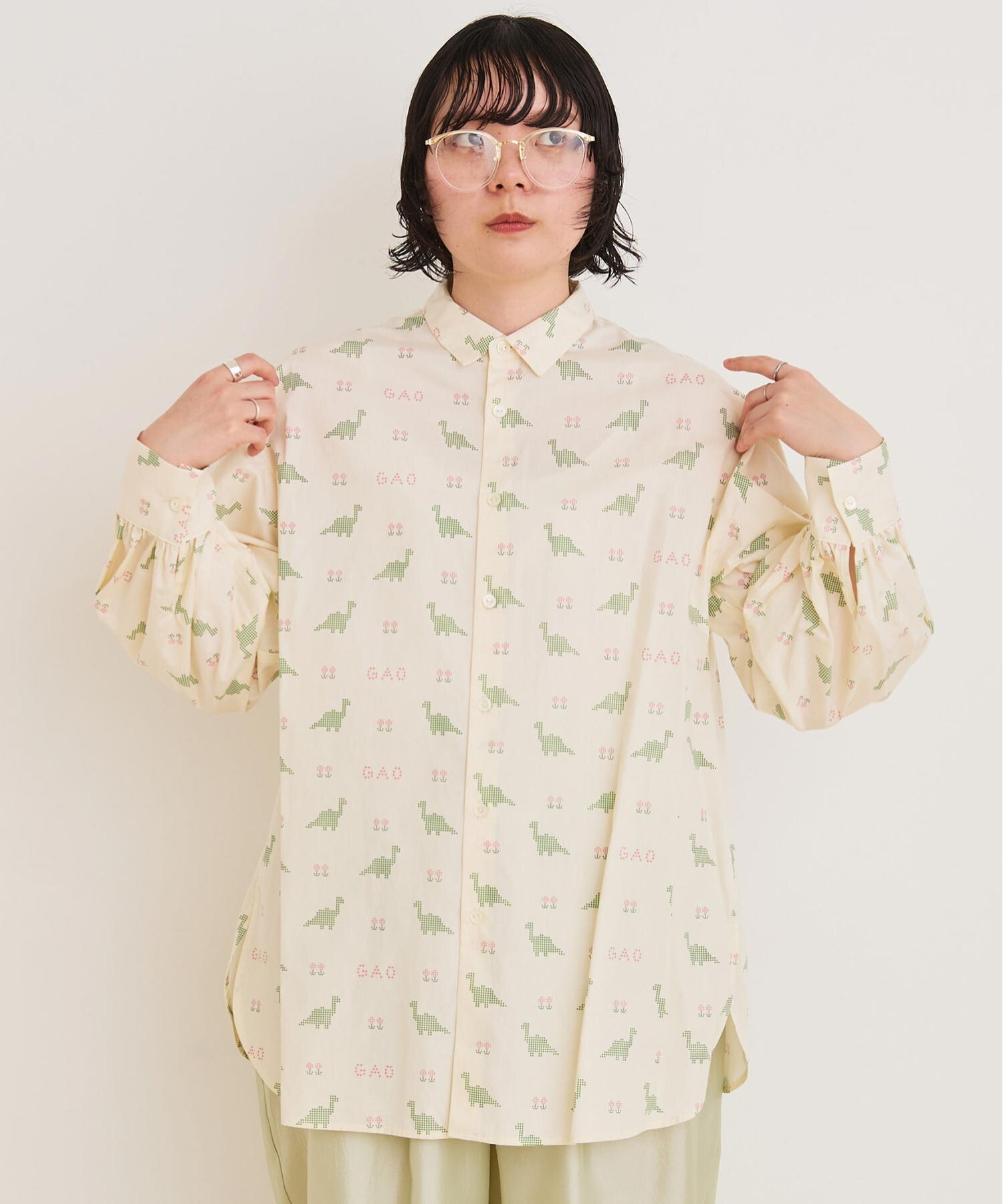 solo antiques 購入JINBOSACHIKO 個展　チュールブラウス AMBIDEX Store ○○8bit Dinosaur ブラウス(F クロ): l'atelier