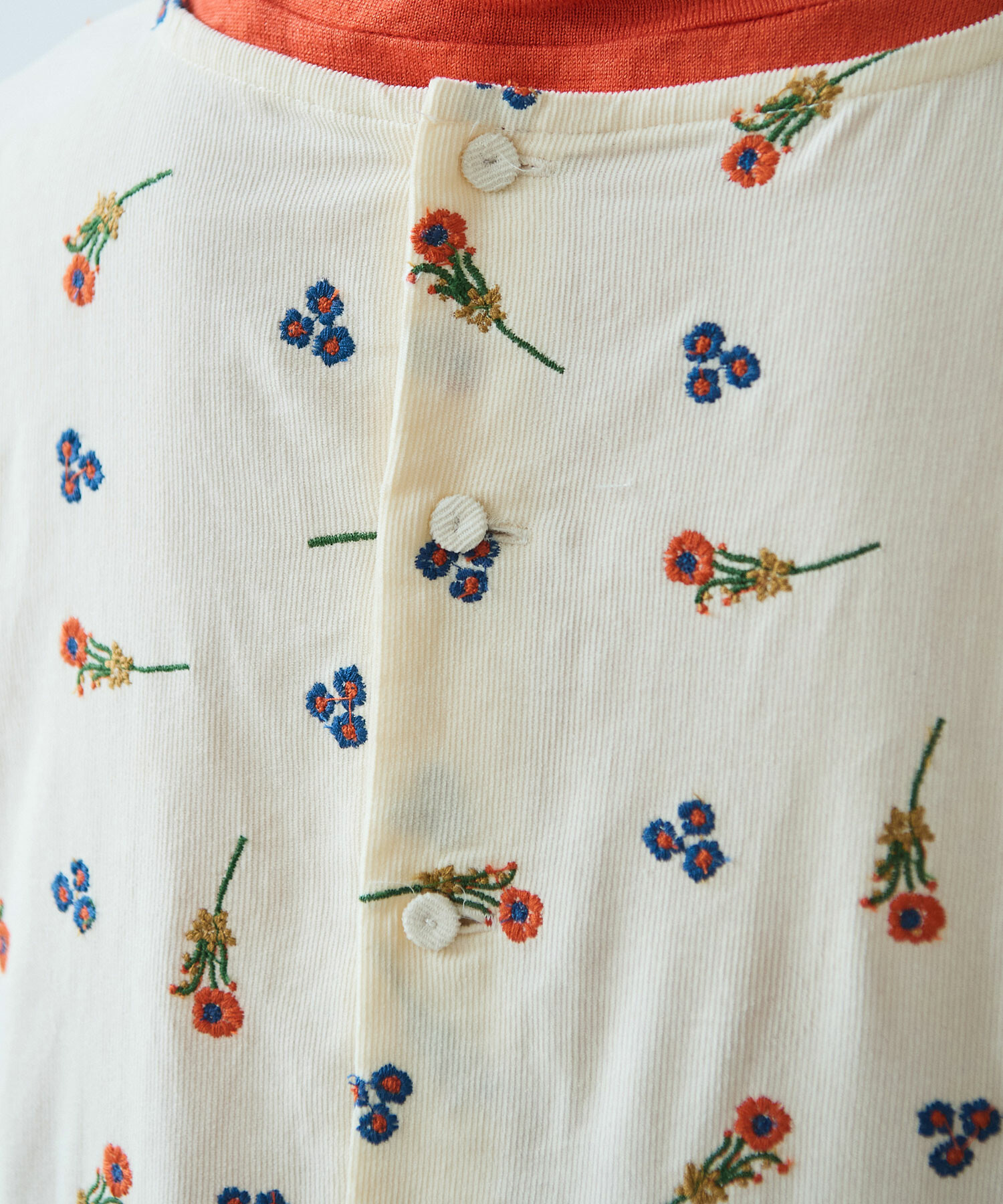 AMBIDEX Store ○ シュウメイギク 刺繍 ワンピース(F クロ