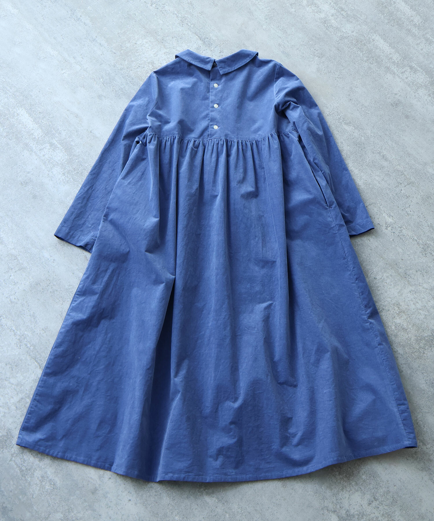 AMBIDEX Store ○ 細コール 丸襟ワンピース(F コン): bulle de savon