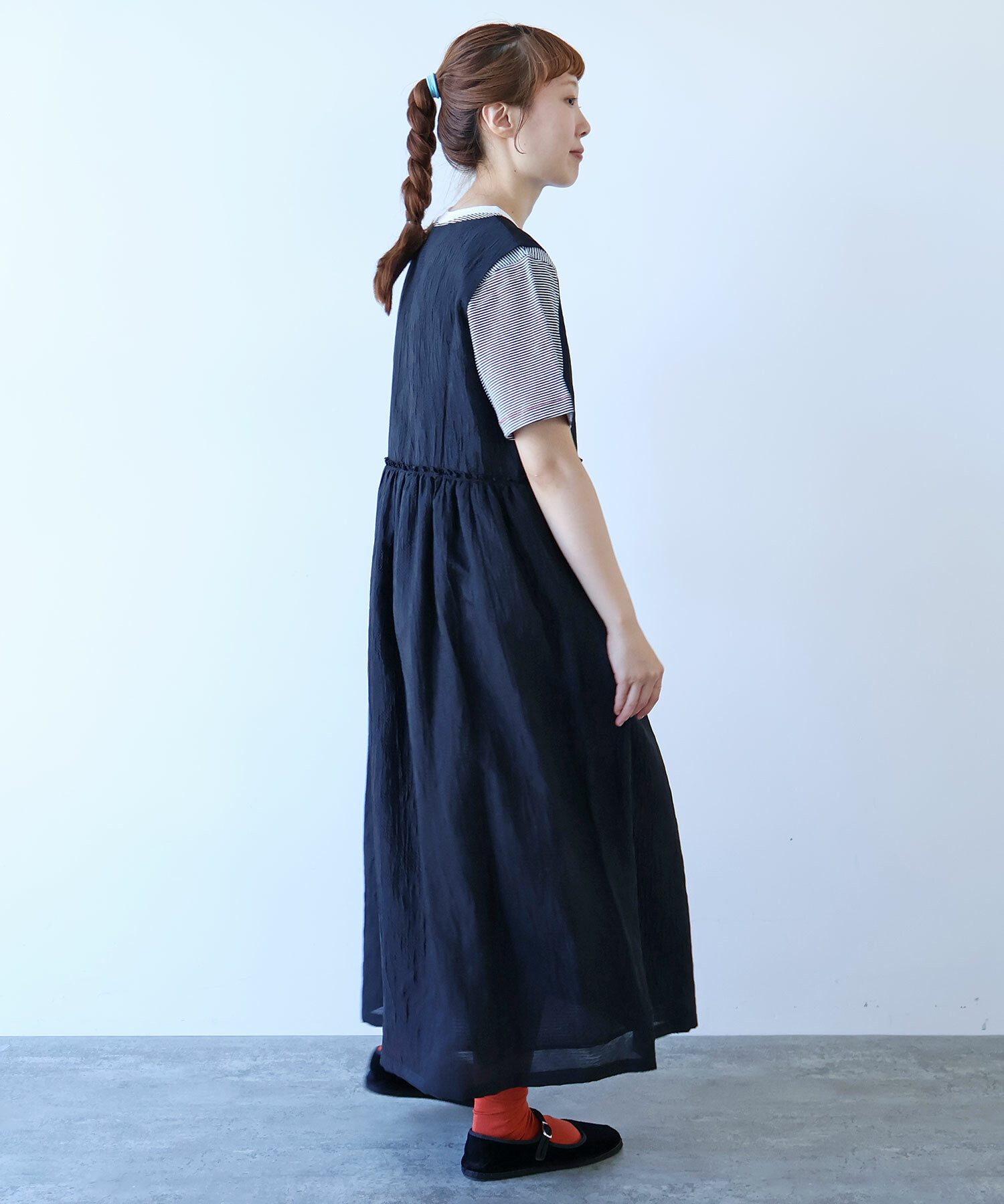 【新品】bulle de savon dotジャガードお花付きタックワンピース bulle de savon（ビュルデサボン）の「○dot ジャガードお花付き