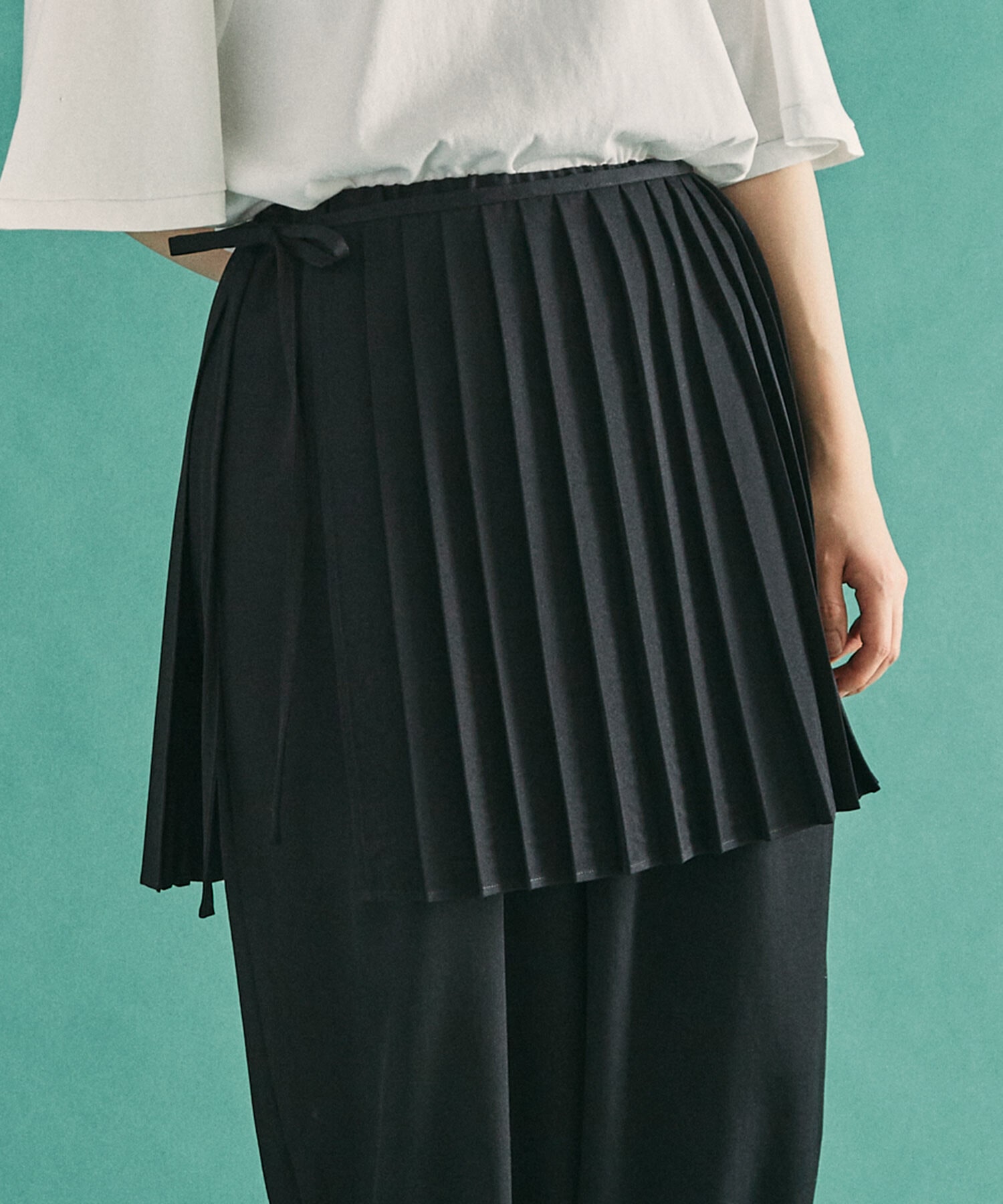 AMBIDEX Store ウールギャバ PLEATS SALON(F BLACK): FLAT-cic-HATENA