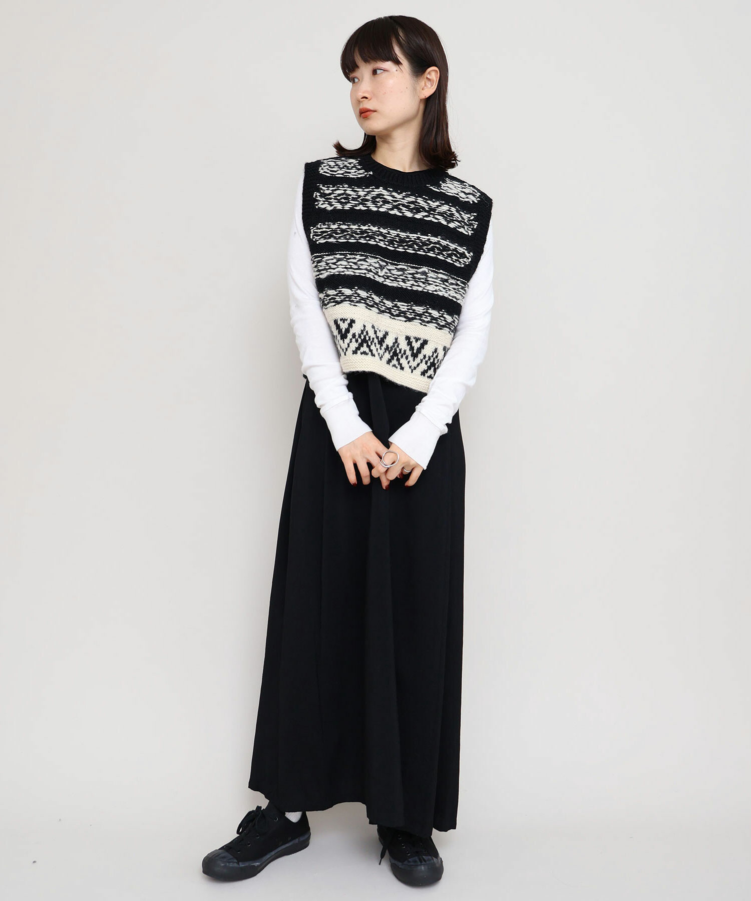 AMBIDEX Store 〇ネパールウール ジャカード ベスト(F キナリ): iki