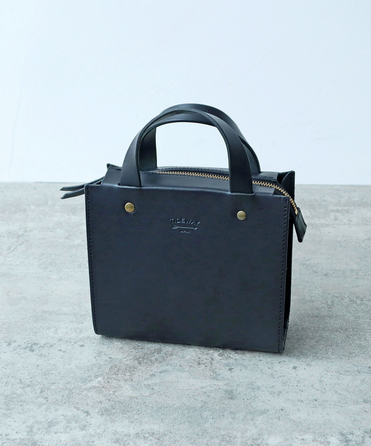 AMBIDEX Store TIDEWAY 別注ショルダーBAG(F チャ): PAR ICI