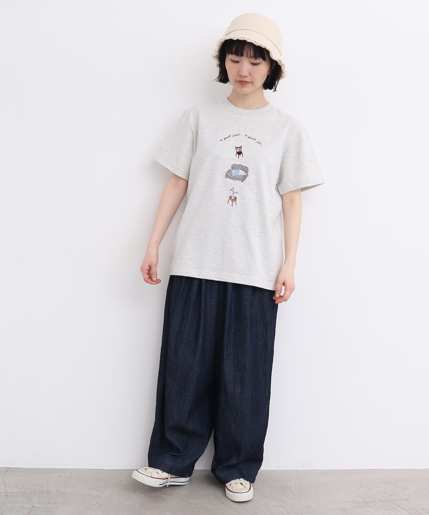 AMBIDEX Store ○イス生活 刺繍Tシャツ(F オートミール): l'atelier du