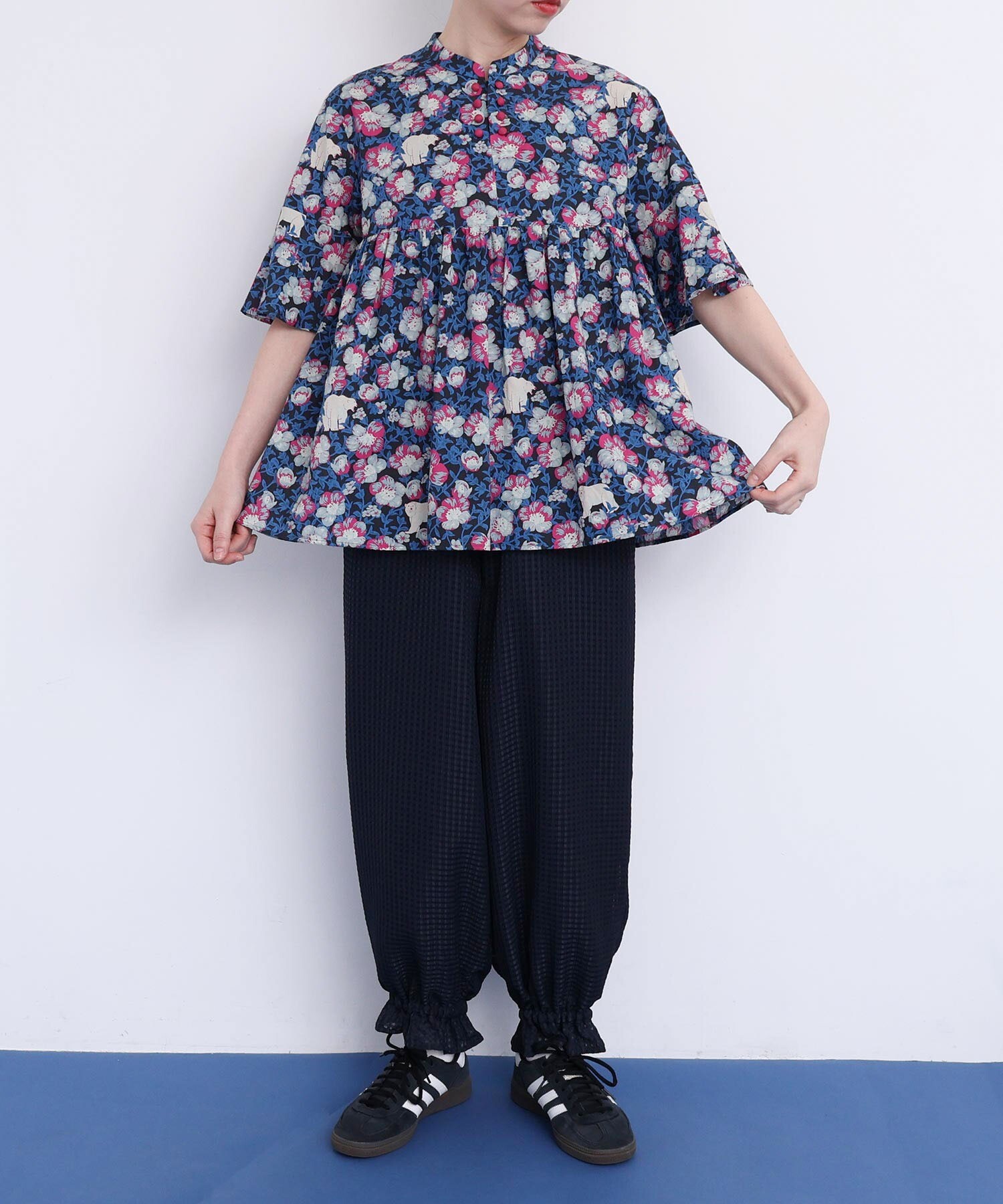 AMBIDEX Store Arctic Flower スタンドカラーブラウス(F