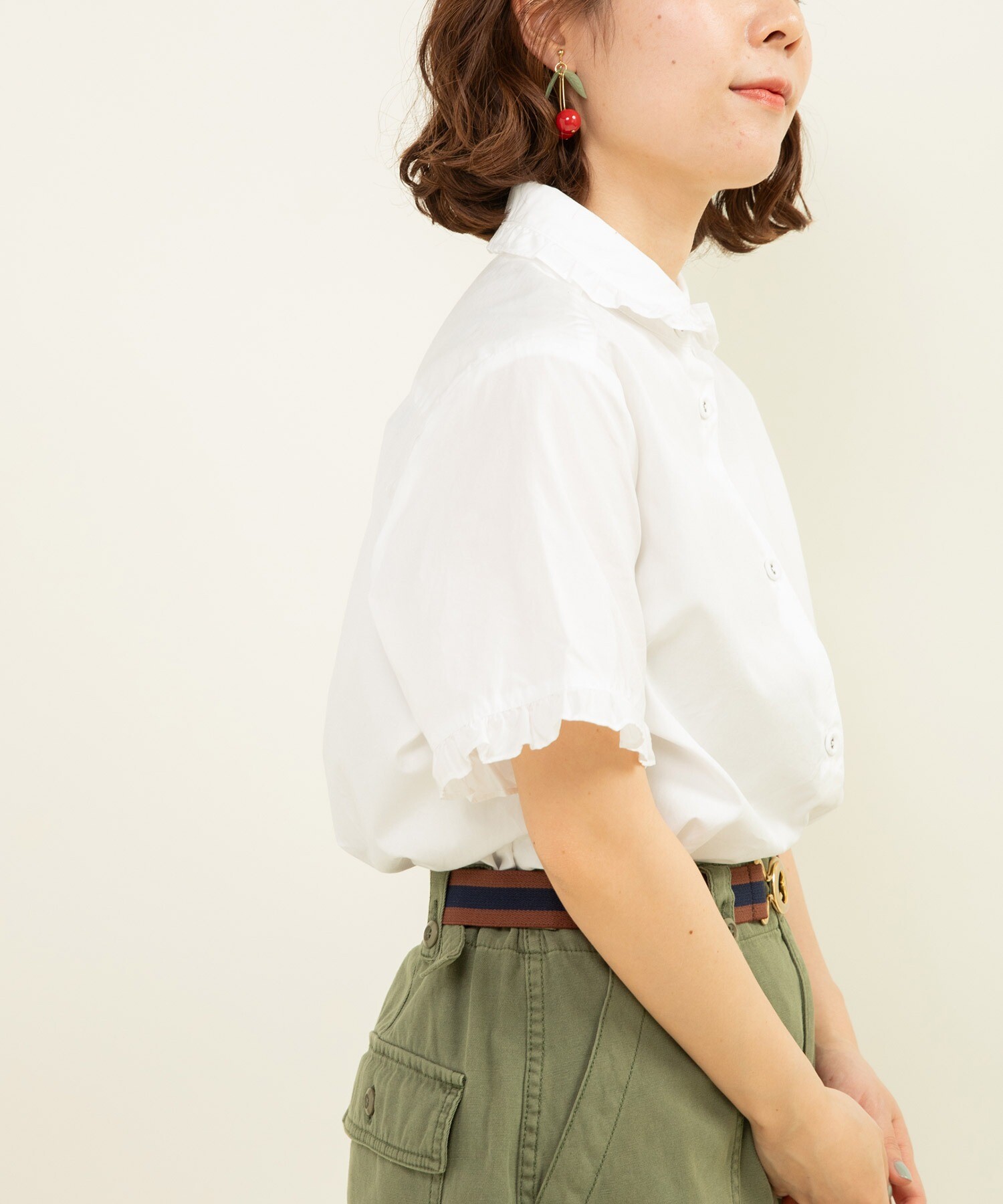 FENNEL ブラウス 半袖 L〜XL相当 白 フリル ゆったりシルエット FENNEL ブラウス 半袖 L〜XL相当 白 フリル ゆったりシルエット