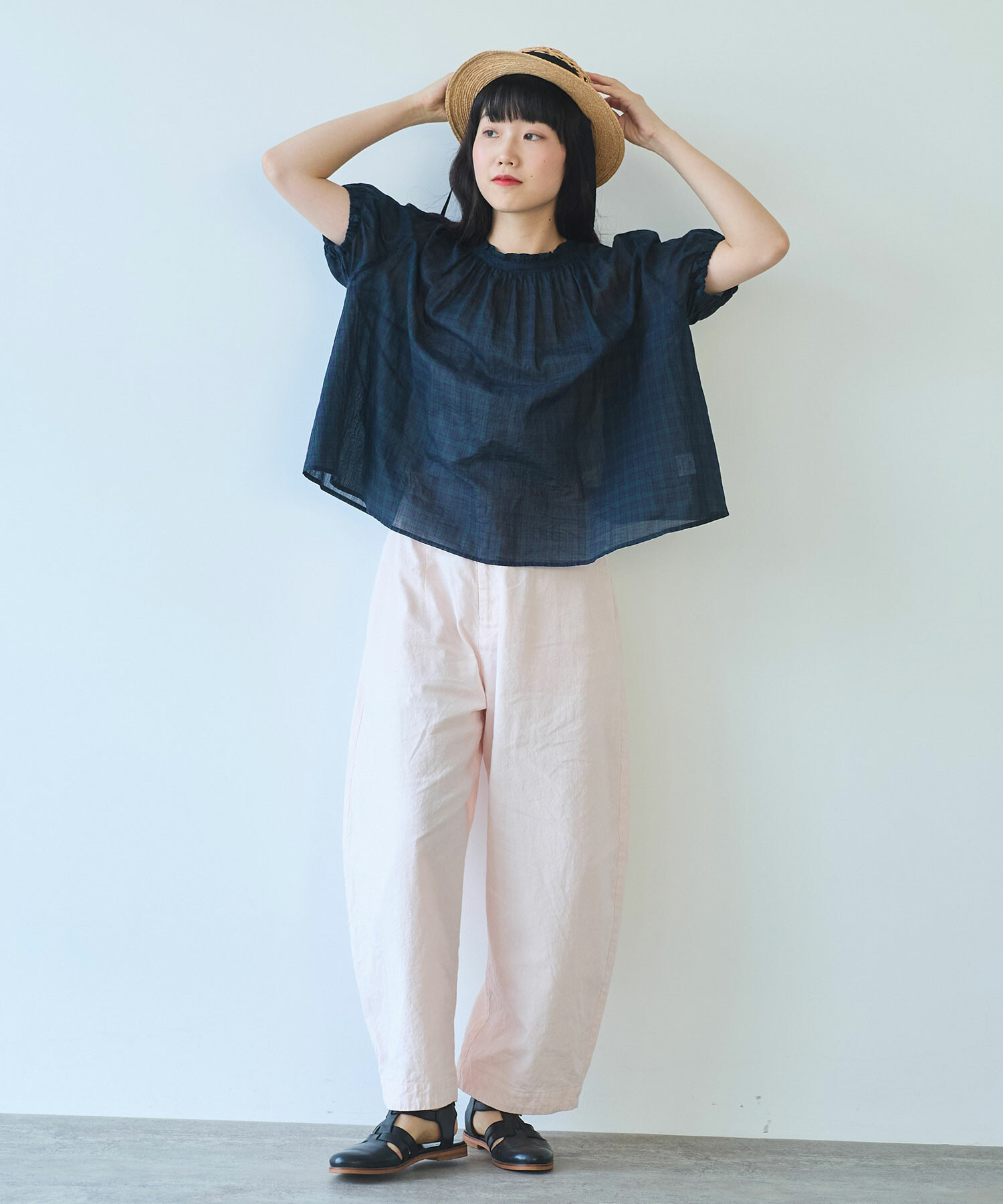 AKTE（アクテ）の「バルーンスリーブコットンブラウス（シャツ